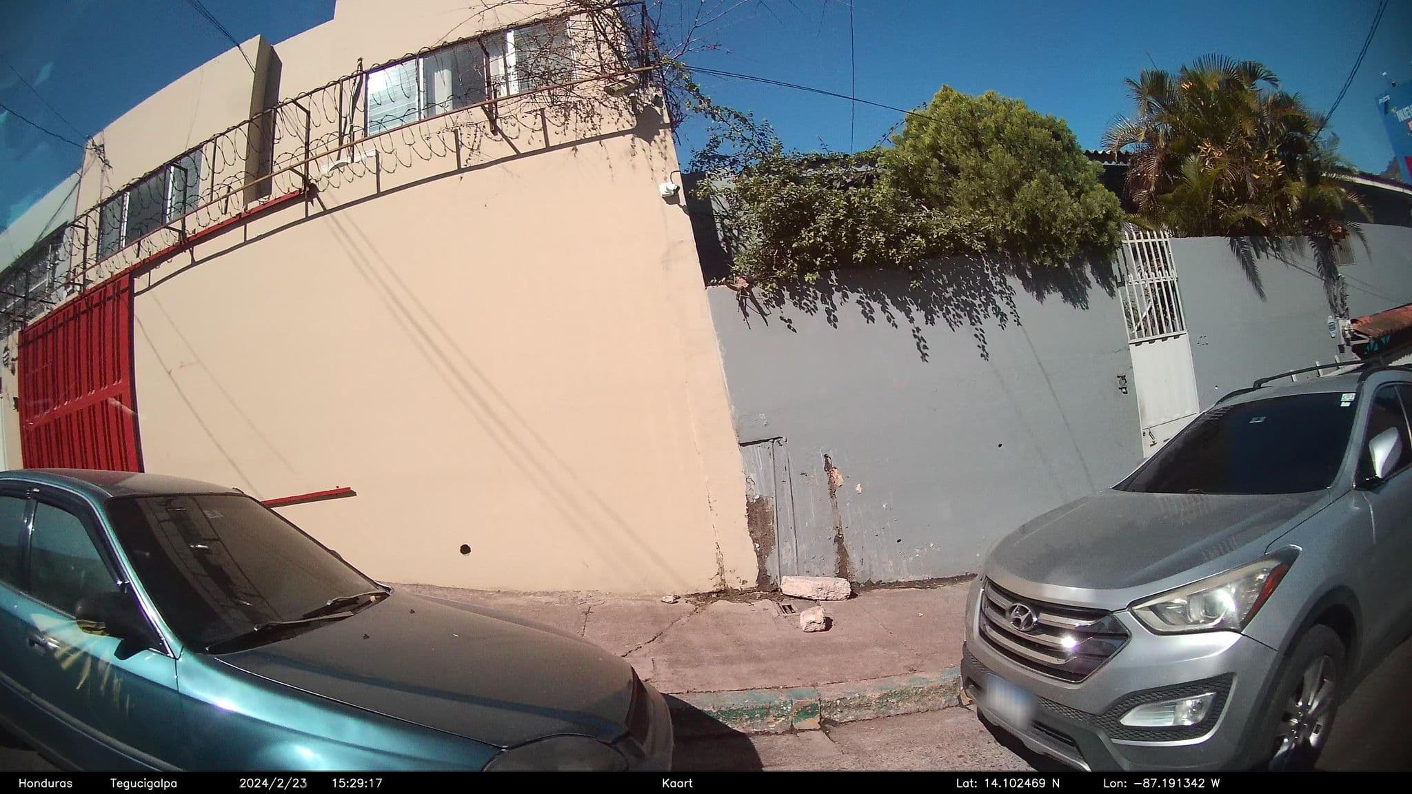 Street view near Hostal Palmira, Tegucigalpa — © kaart_4 (CC BY-SA · Mapillary)