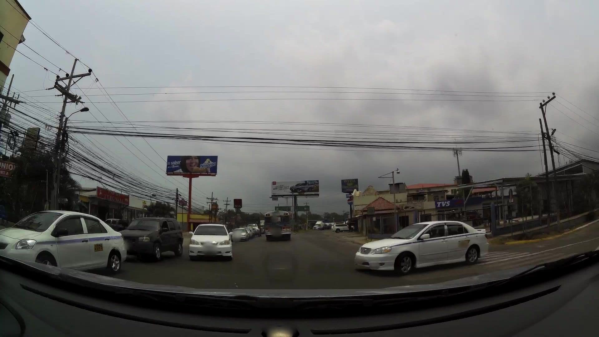 Street view near Hotel paseo del caribe, La Ceiba — © kaartcam (CC BY-SA · Mapillary)