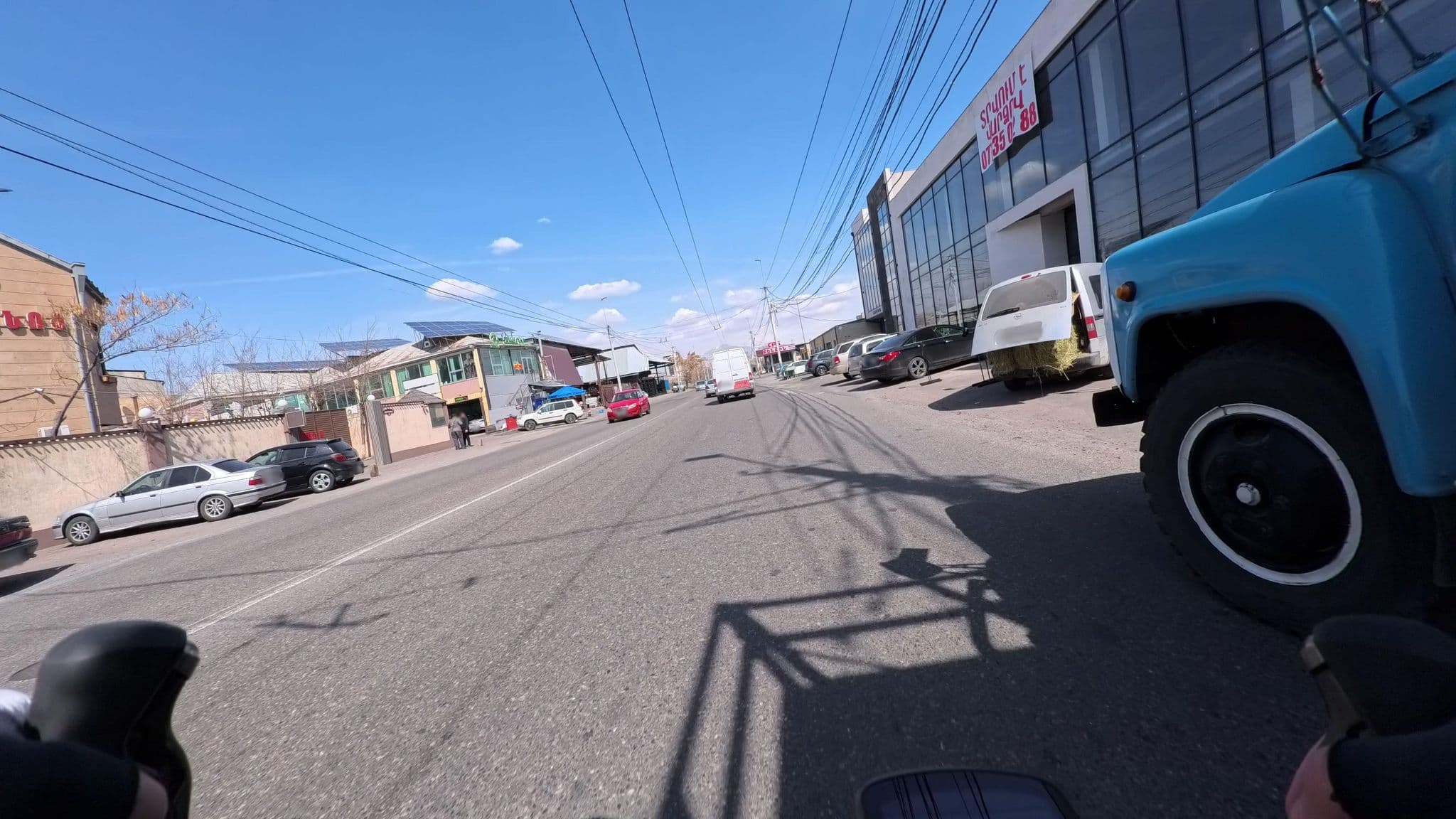 Street view near Park Hotel, Nor Nork — © mos_next_door (CC BY-SA · Mapillary)