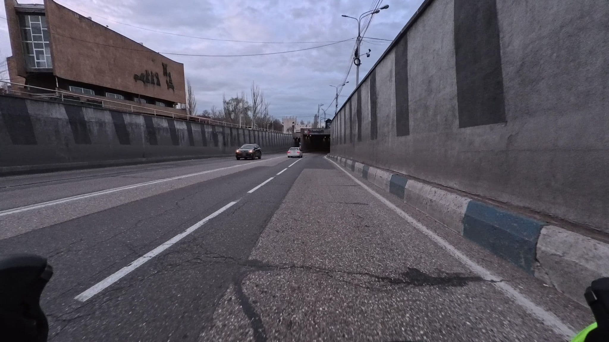 Street view near Bridge, Kentron — © mos_next_door (CC BY-SA · Mapillary)
