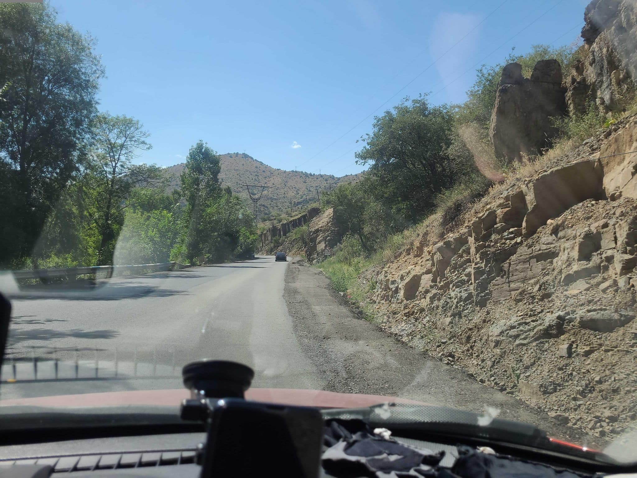 Street view near Hotel Parvani, Zaritap — © noktoborus (CC BY-SA · Mapillary)