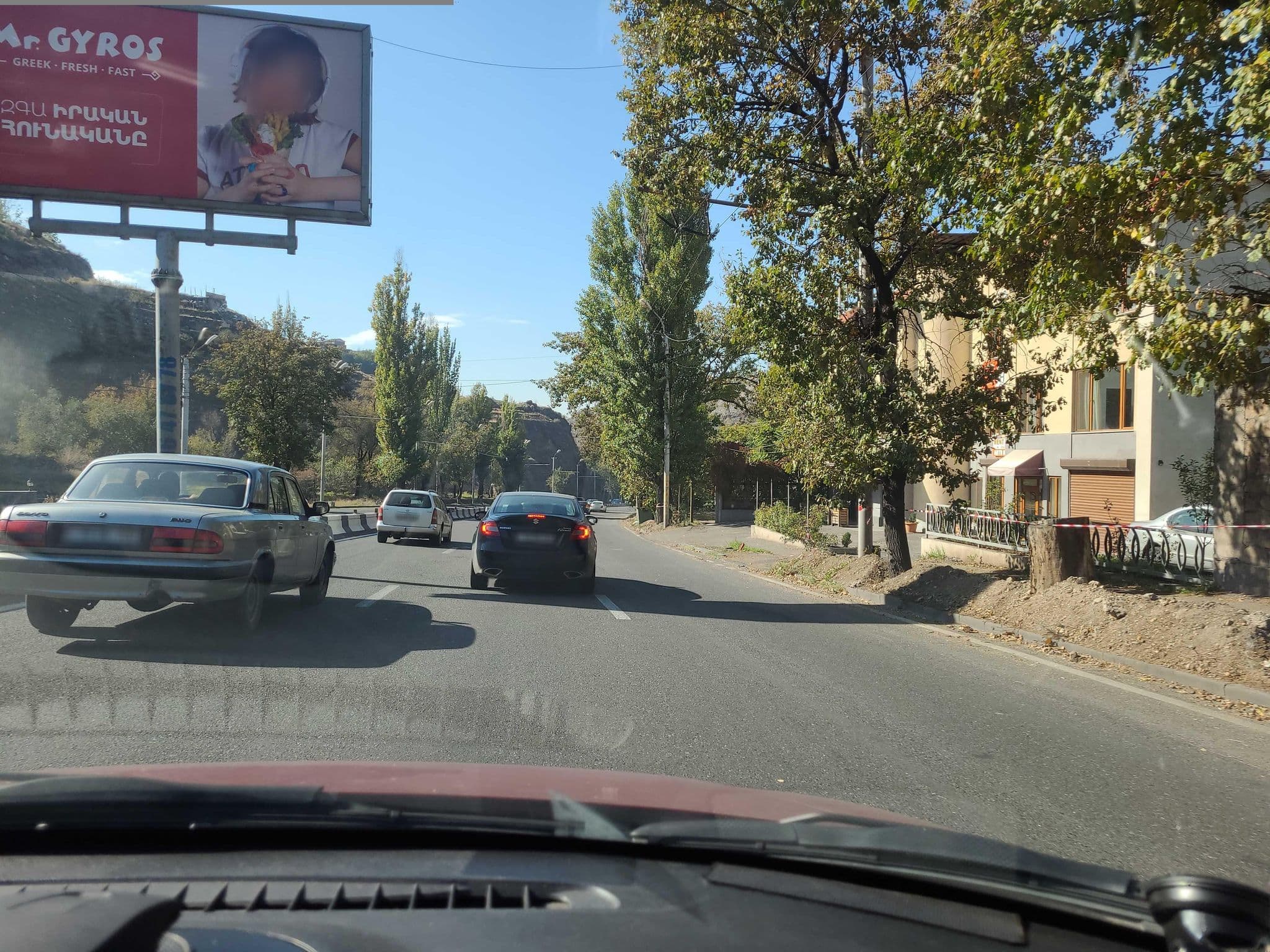 Street view near Ritzar Hotel, Nor Nork — © noktoborus (CC BY-SA · Mapillary)