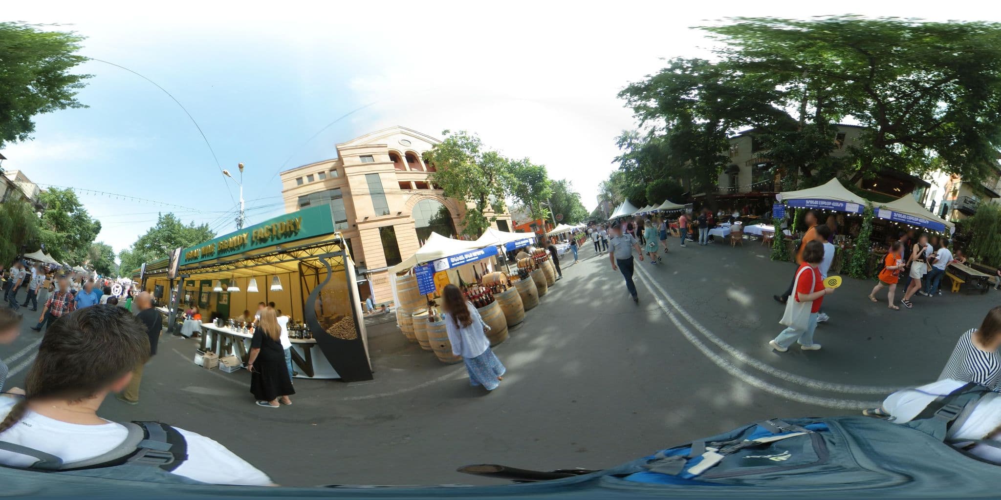 Street view near Royal Plaza Hotel, Kentron — © vlivyur (CC BY-SA · Mapillary)