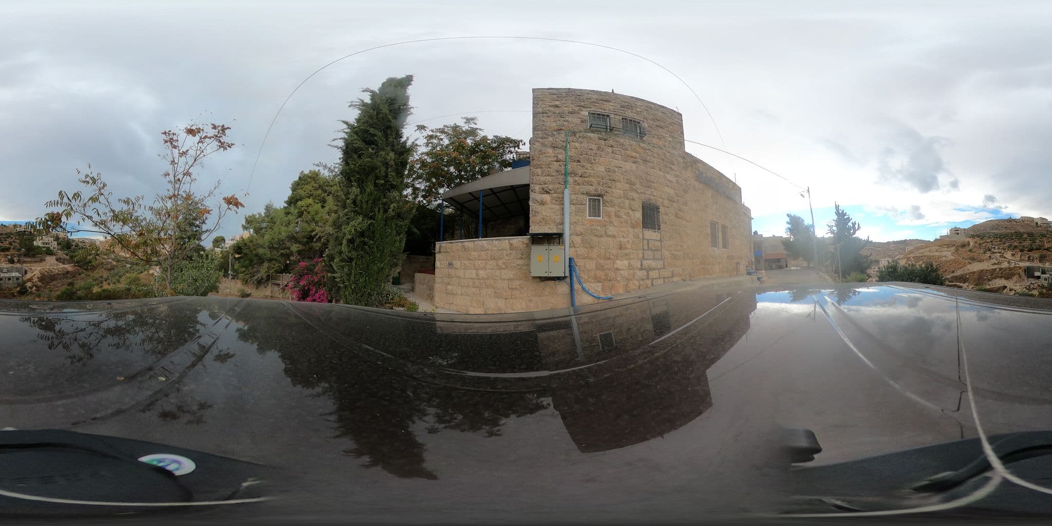 Street view near Hosh Alsubbar, Bayt Sāḩūr — © 360ms (CC BY-SA · Mapillary)