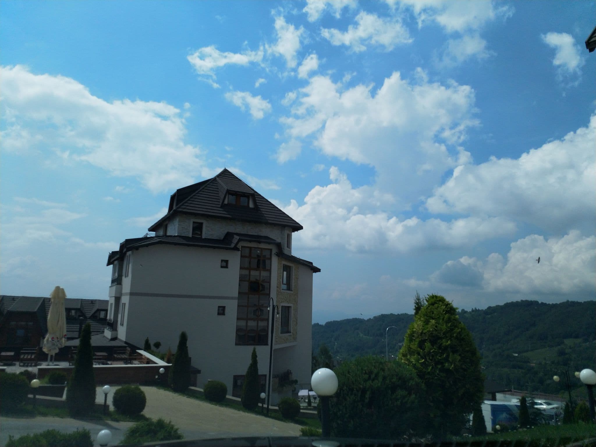 Street view near Apartmani Dvori, Novi Pazar — © aleksajov (CC BY-SA · Mapillary)