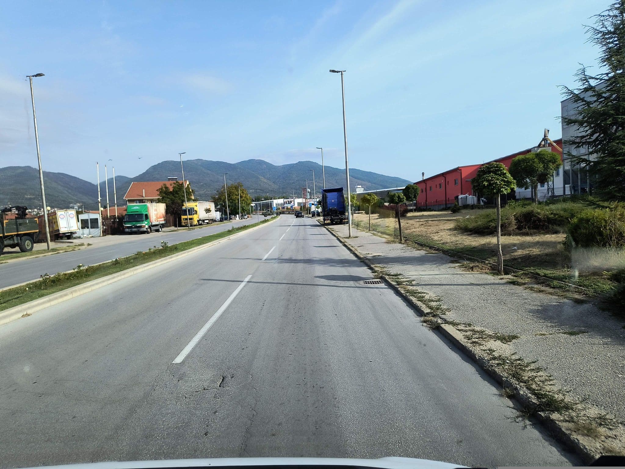 Street view near Prenoćište Mašinopromet, Vranje — © smajser1 (CC BY-SA · Mapillary)