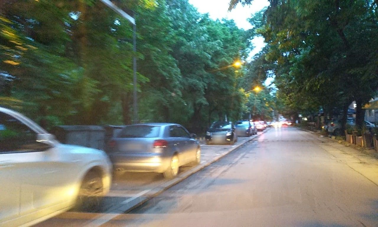 Street view near La Belle Epoque, Niš — © betelgez (CC BY-SA · Mapillary)
