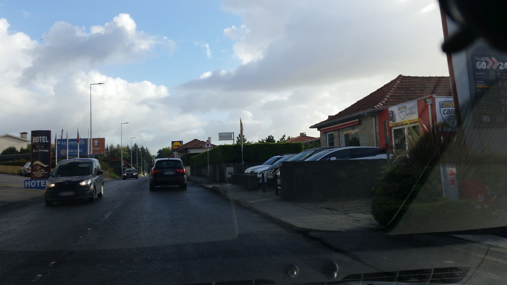 Street view near Residencial Zé da Rampa, Aves — © pedromap (CC BY-SA · Mapillary)