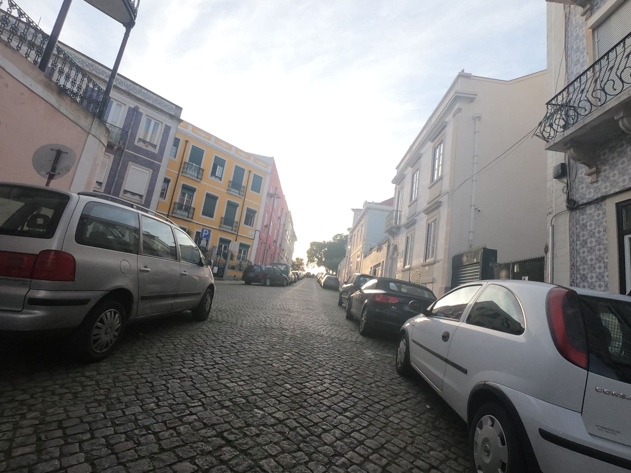 Street view near Tings Lisbon, Graça — © filohipo (CC BY-SA · Mapillary)