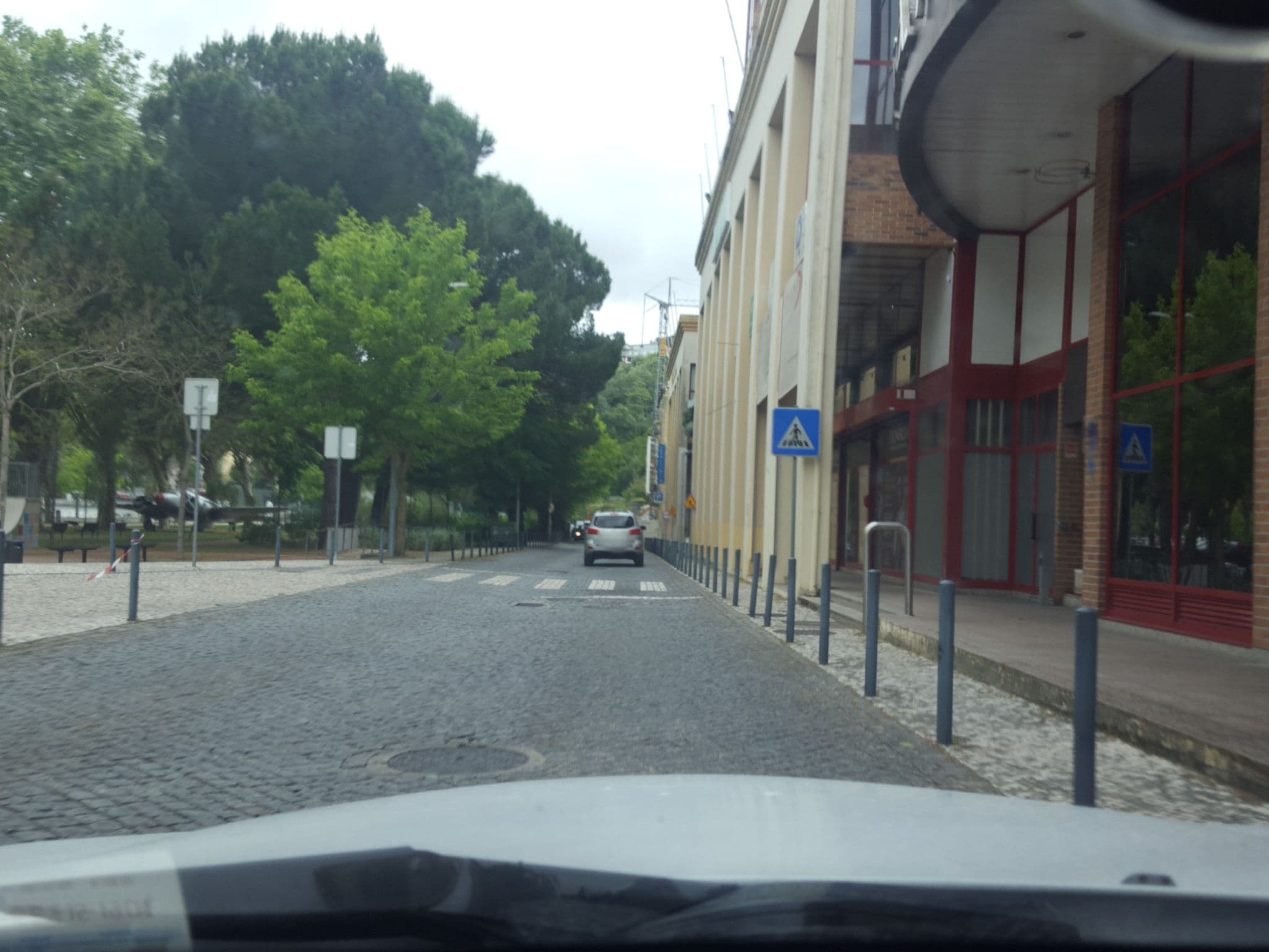 Street view near Eurosol Residence Hotel Apartamento, Leiria — © j0n4s13 (CC BY-SA · Mapillary)