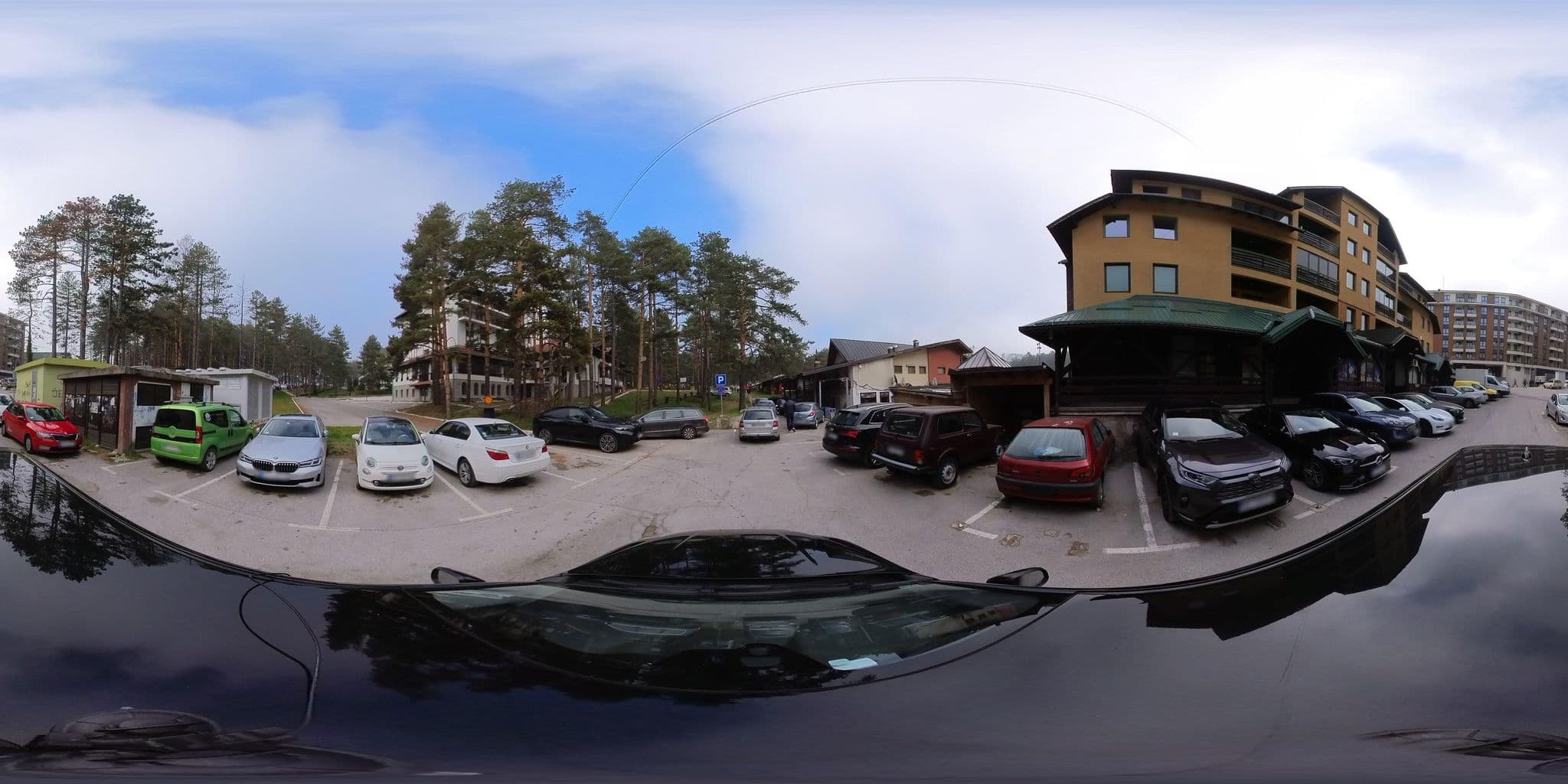 Street view near zlatiborska jezera, Zlatibor — © brackone (CC BY-SA · Mapillary)