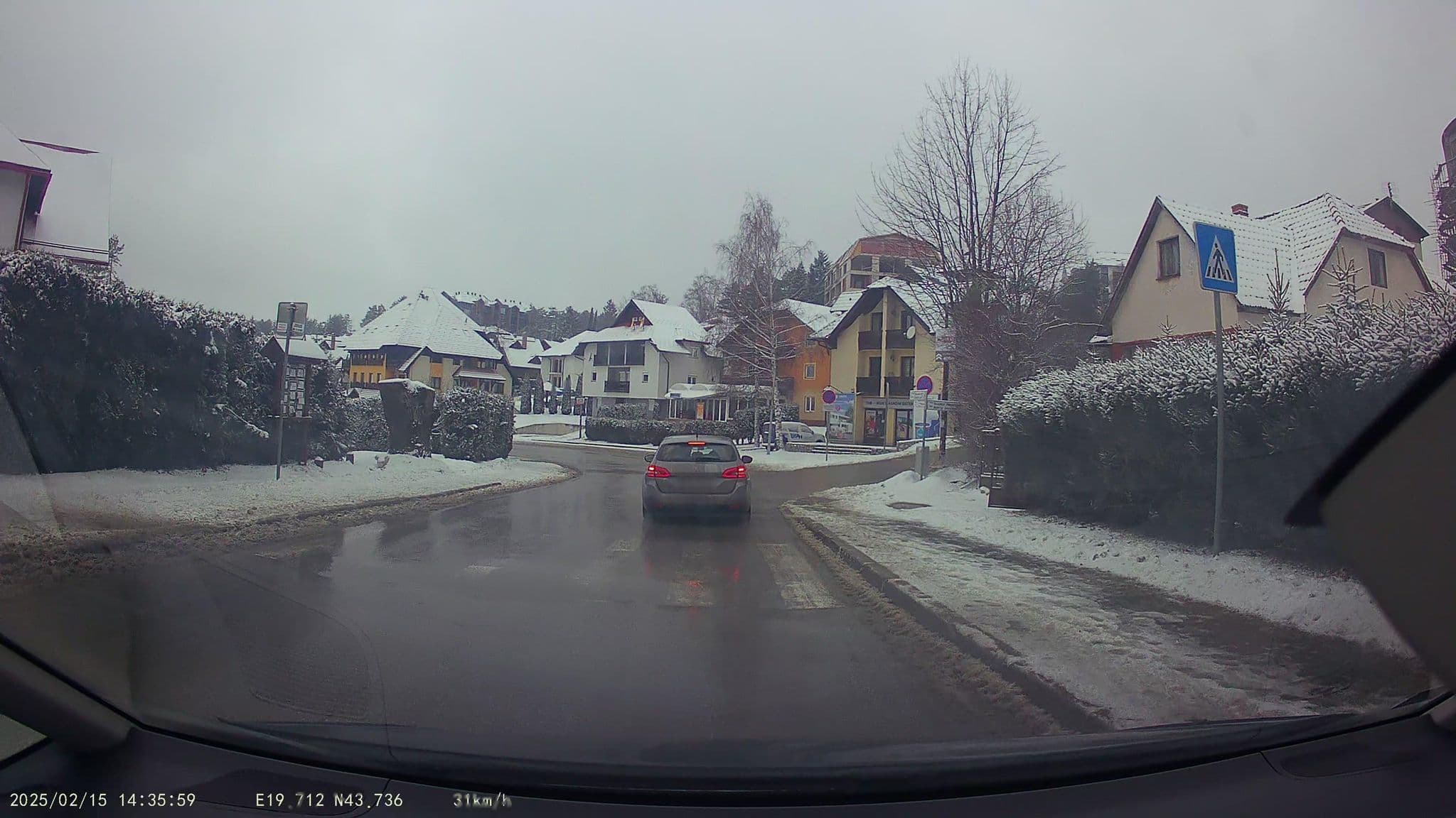 Street view near Privatni smeštaj Čolović, Zlatibor — © pmilanovic (CC BY-SA · Mapillary)