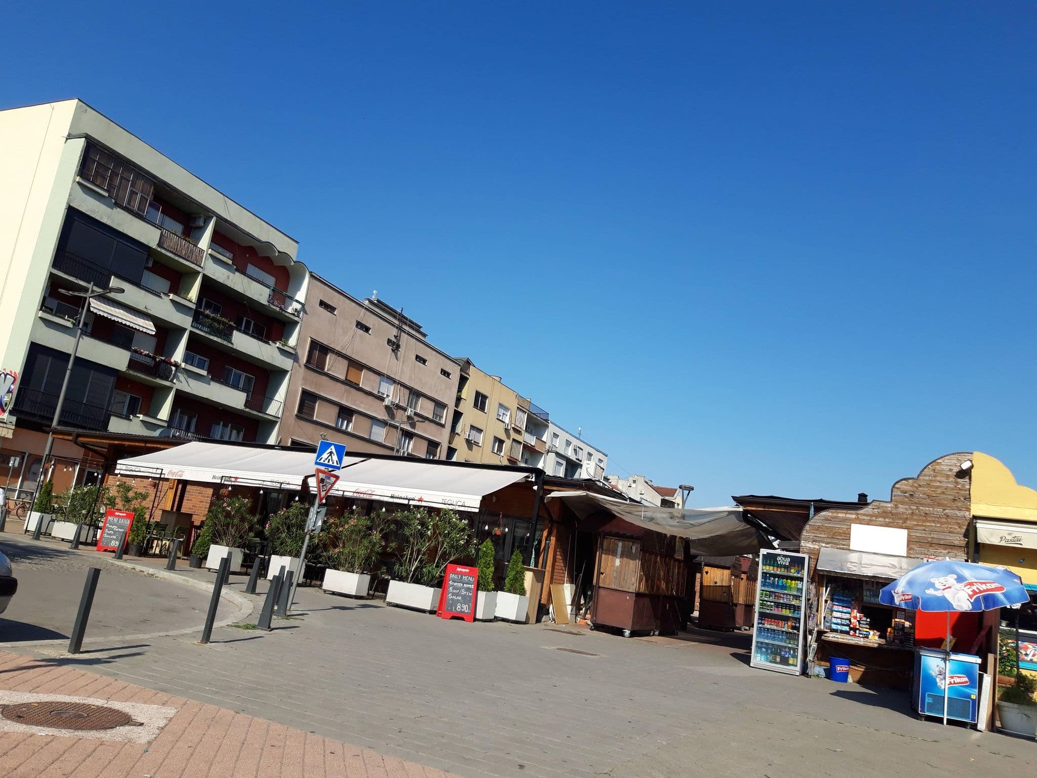 Street view near Narator Apartments Novi Sad, Novi Sad — © fivewho (CC BY-SA · Mapillary)