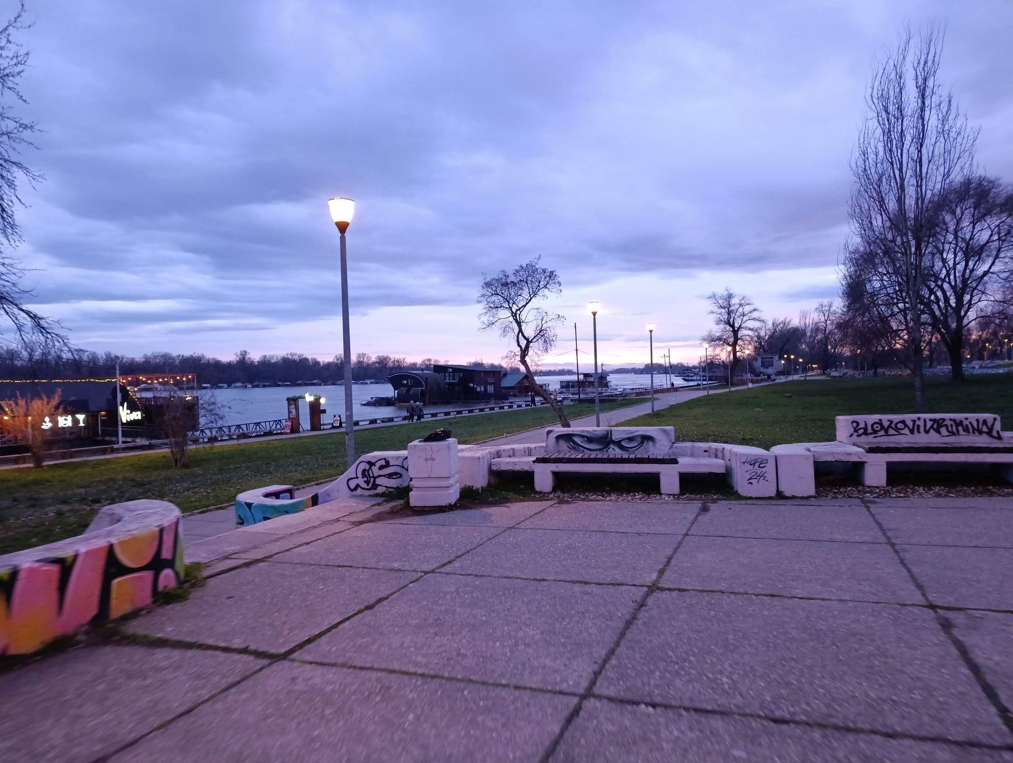 Street view near Hostel Na Vodi Petra, Zemun — © shoorick (CC BY-SA · Mapillary)