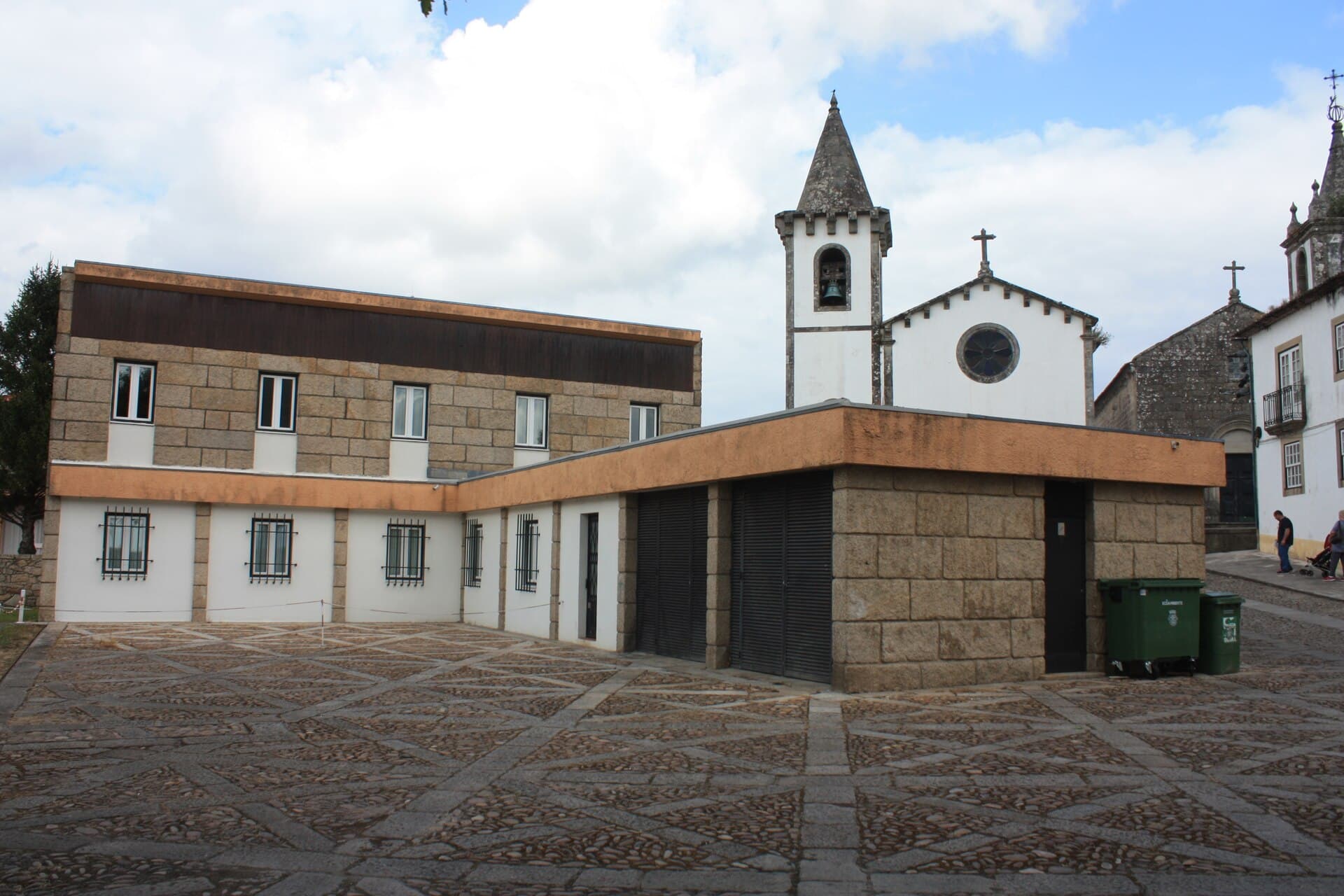 Pousada de Sao Teotónio (via Wikimedia Commons, CC BY-SA 4.0)