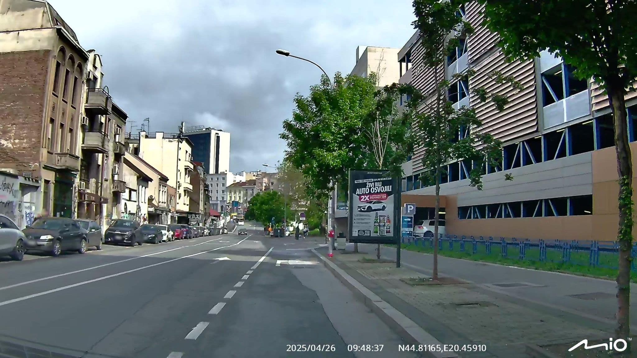 Street view near Alisova zemlja čuda, Belgrade — © puky (CC BY-SA · Mapillary)