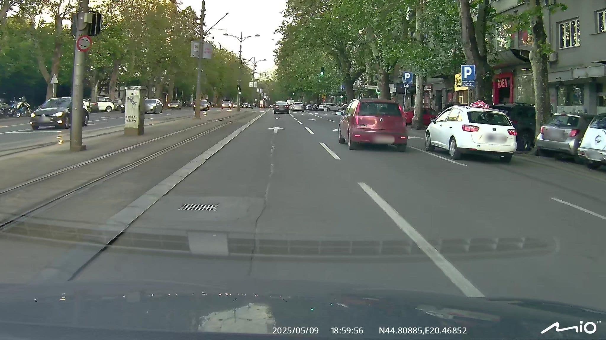 Street view near 1001 Nights Hostel, Belgrade — © puky (CC BY-SA · Mapillary)