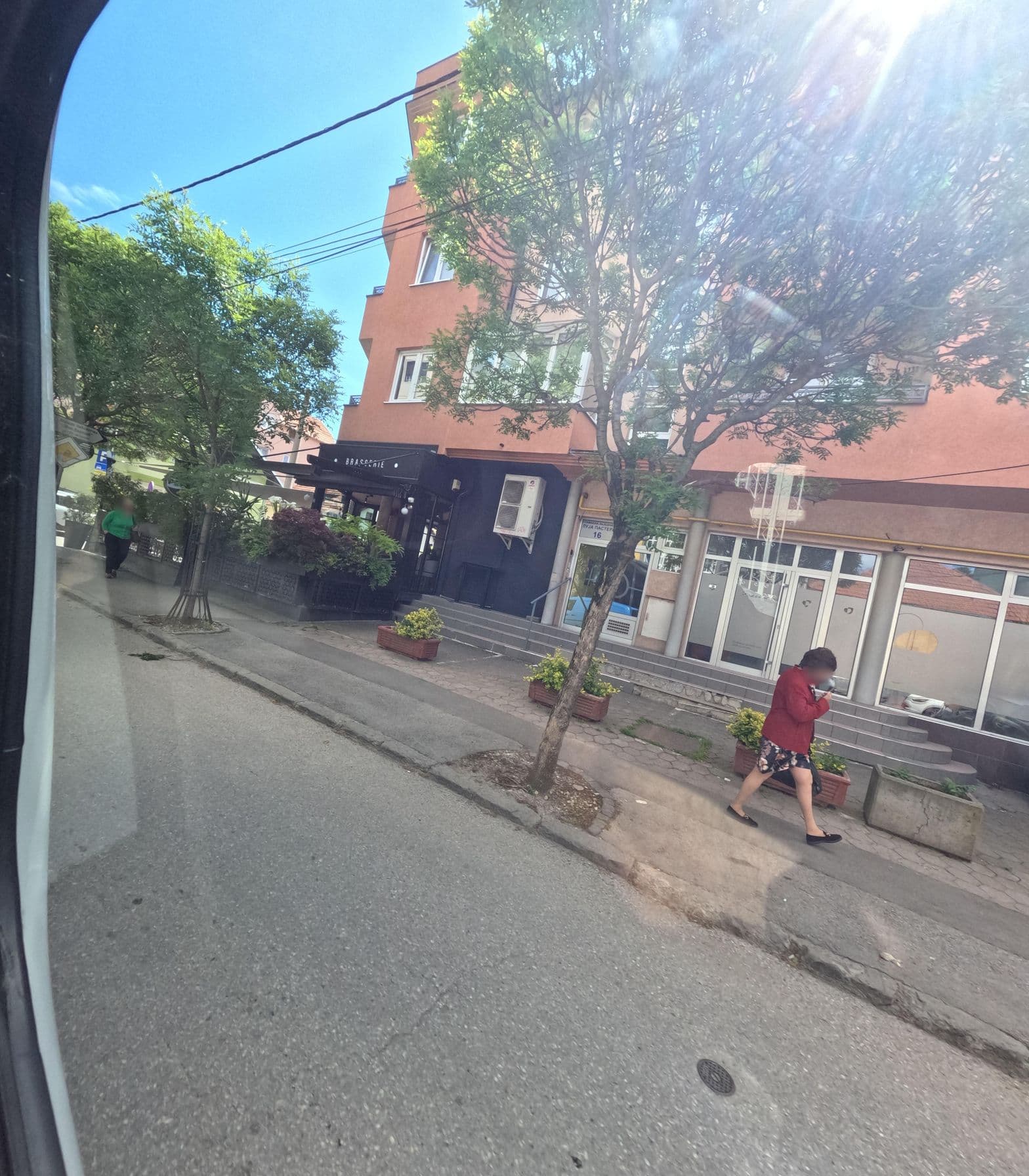 Street view near Ženeva, Kragujevac — © smajser1 (CC BY-SA · Mapillary)