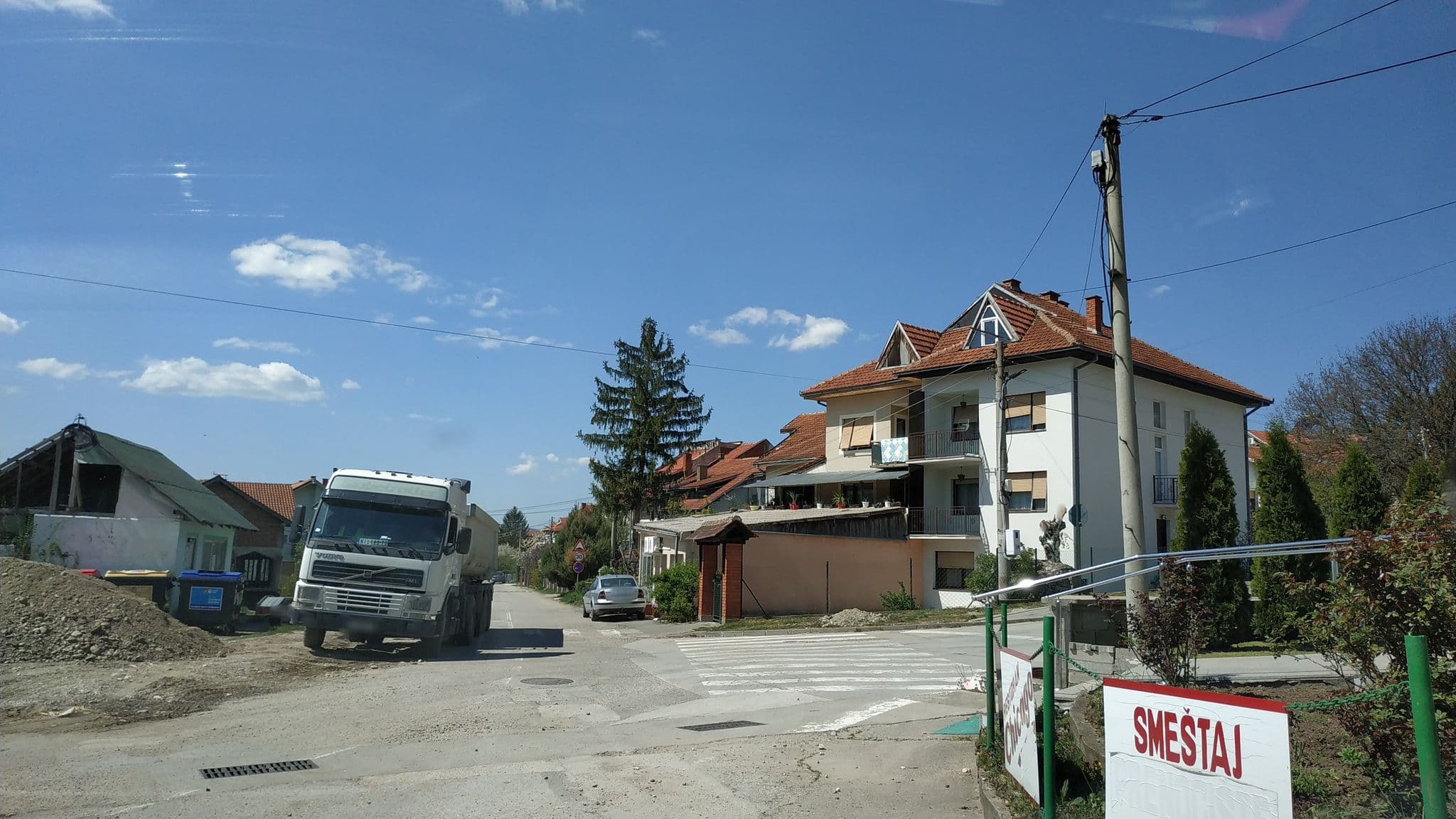 Street view near Čikago, Knjazevac — © acamat (CC BY-SA · Mapillary)