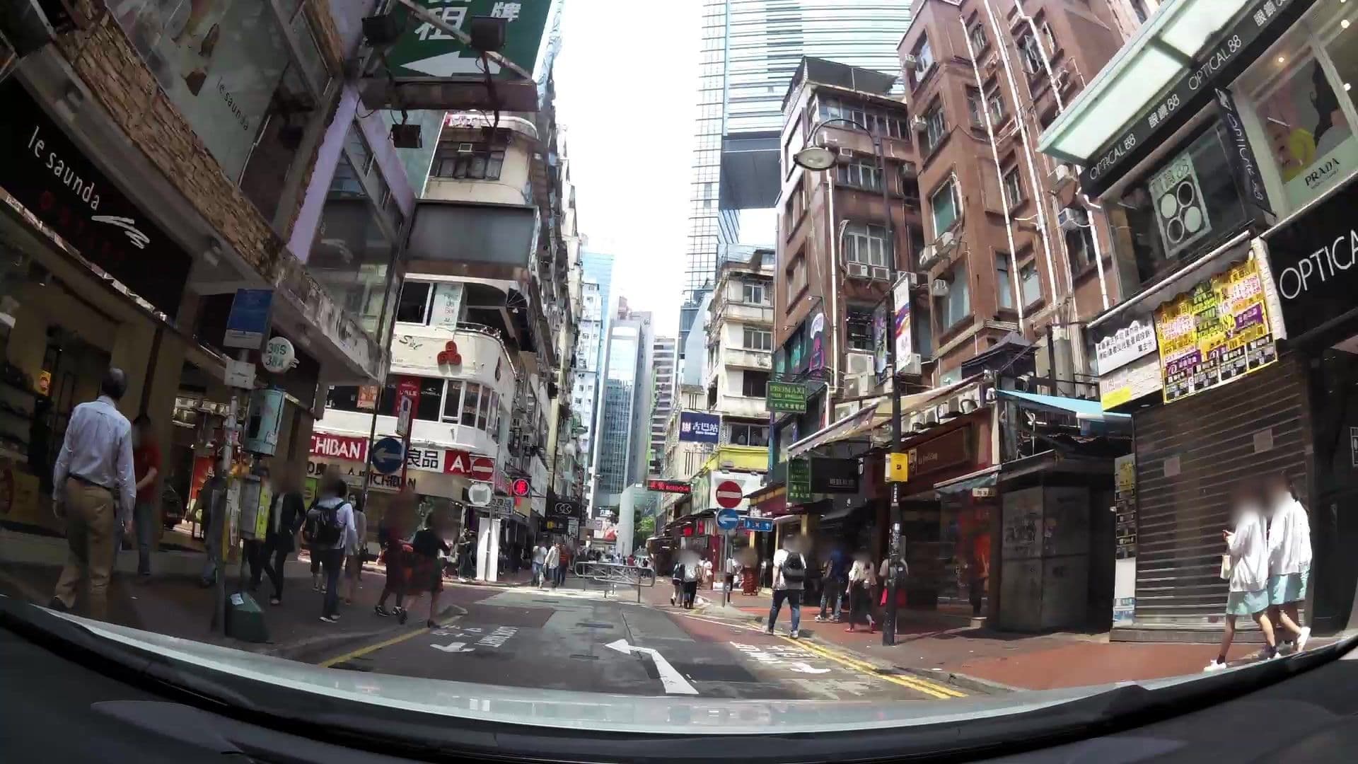 Street view near Hei Lok Garden 喜樂園別墅, Leighton Hill — © kaartcam (CC BY-SA · Mapillary)