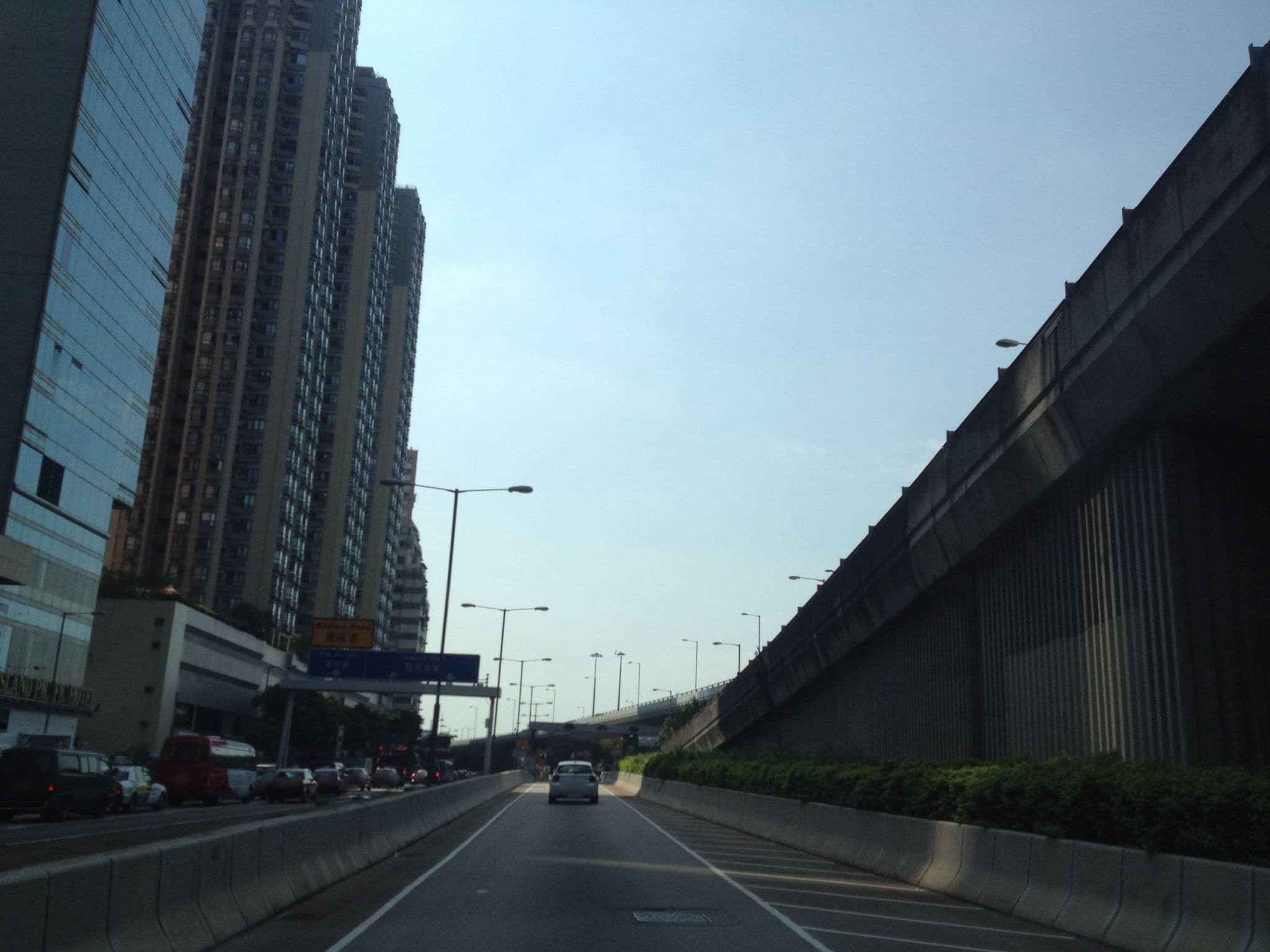 Street view near CHI Residences 138, Victoria — © jc86035 (CC BY-SA · Mapillary)