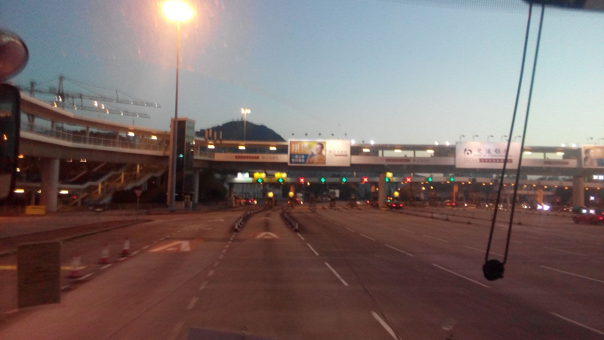 Street view near Strategy Room IV, The Waterfront — © avikdor (CC BY-SA · Mapillary)
