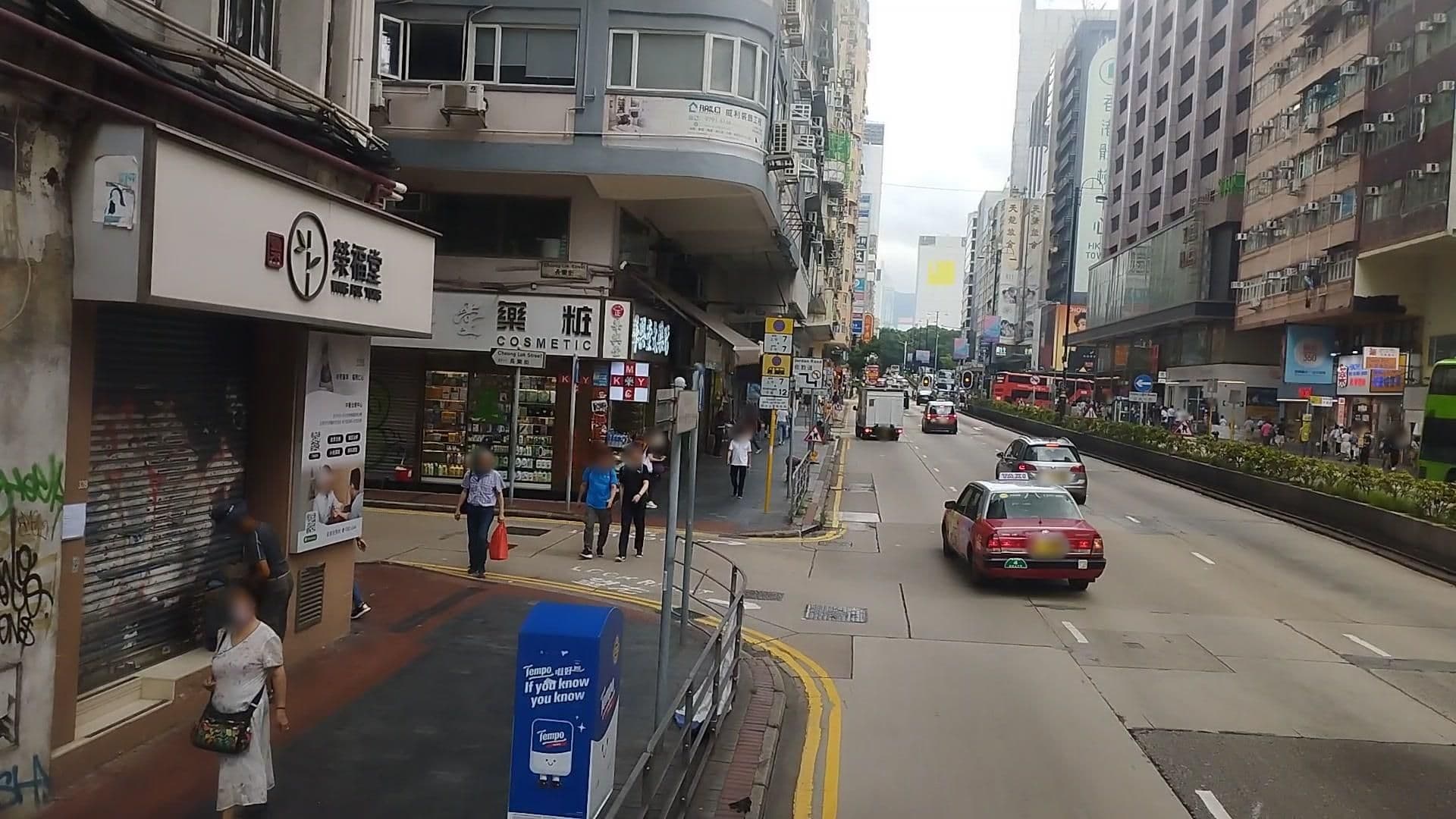 Street view near Hotel Pandora 潘多拉酒店, Jordan — © kingkingHK (CC BY-SA · Mapillary)