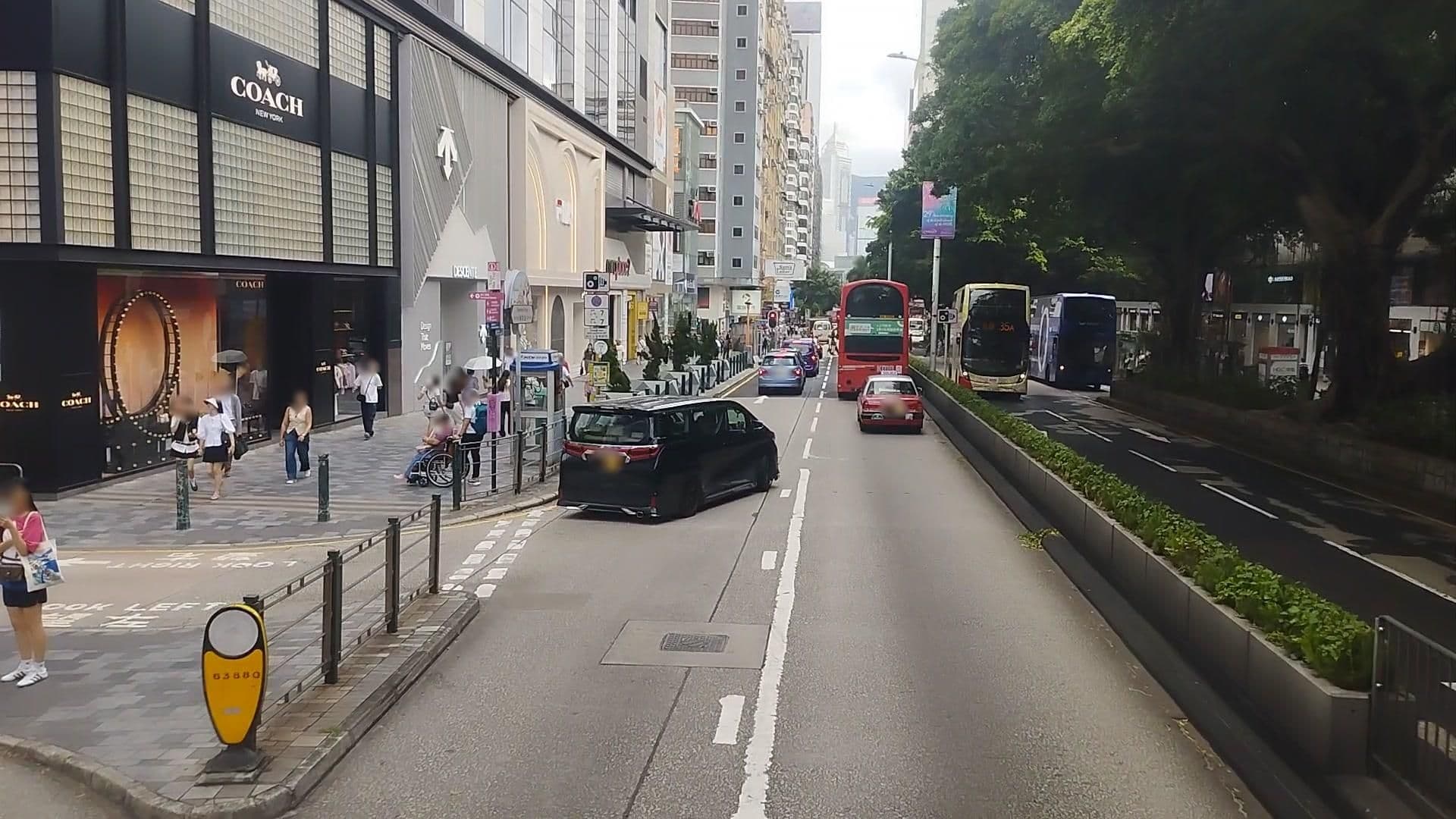 Street view near Mira Club Lounge, Tsim Sha Tsui — © kingkingHK (CC BY-SA · Mapillary)