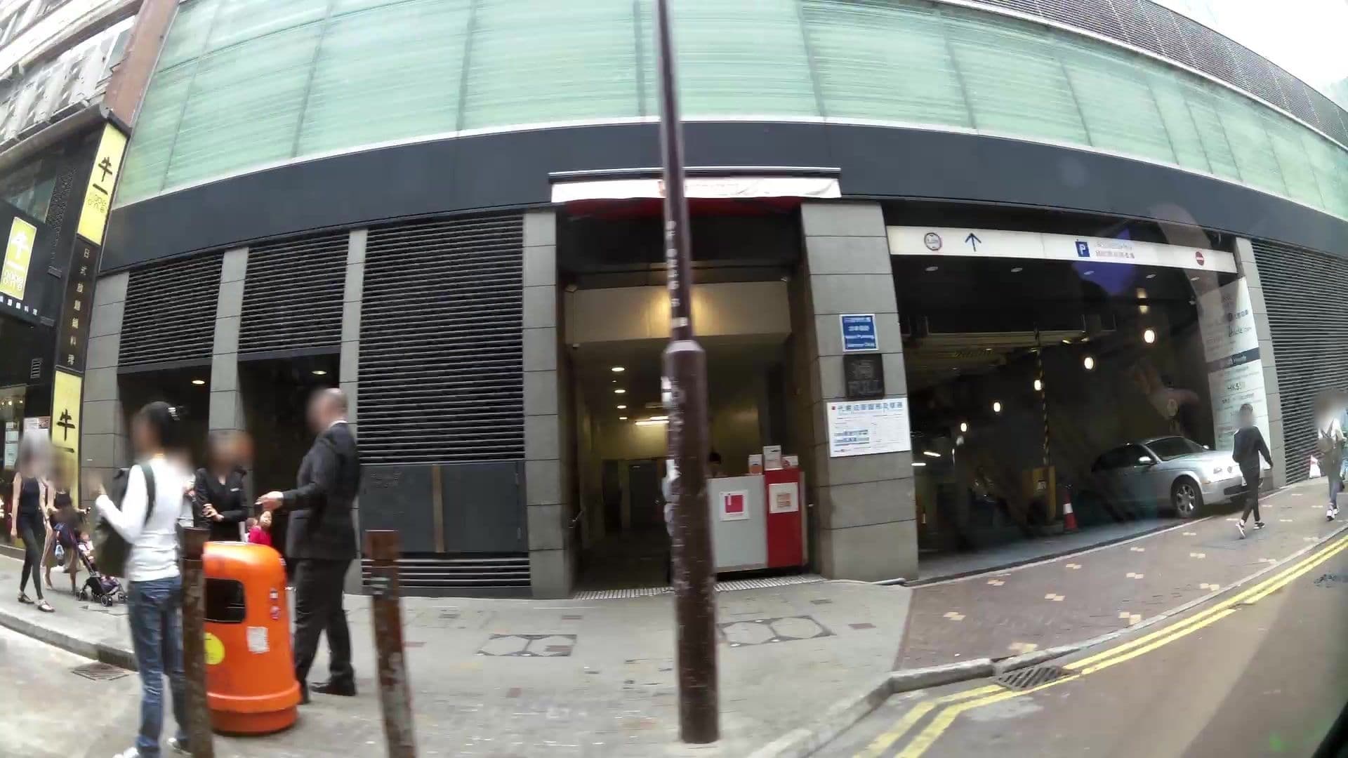 Street view near Kk Hotel, Tsim Sha Tsui — © kaartcam (CC BY-SA · Mapillary)