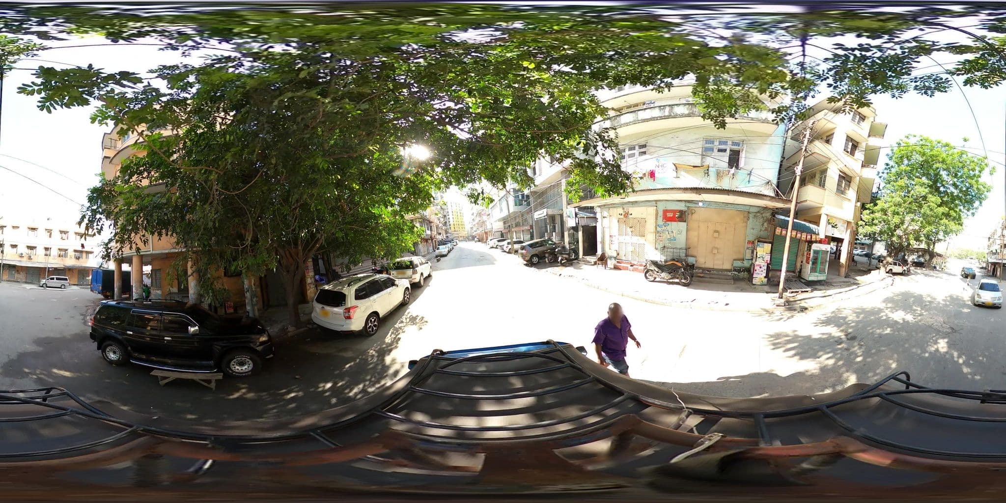 Street view near New Avon Hotel, Dar es Salaam — © OMDTZ1 (CC BY-SA · Mapillary)