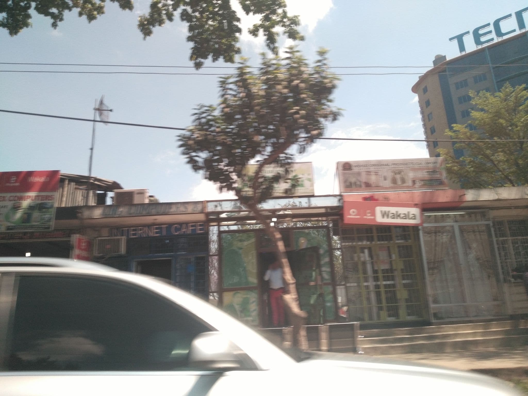 Street view near The Golden Rose Hotel, Arusha — © ralebipim (CC BY-SA · Mapillary)