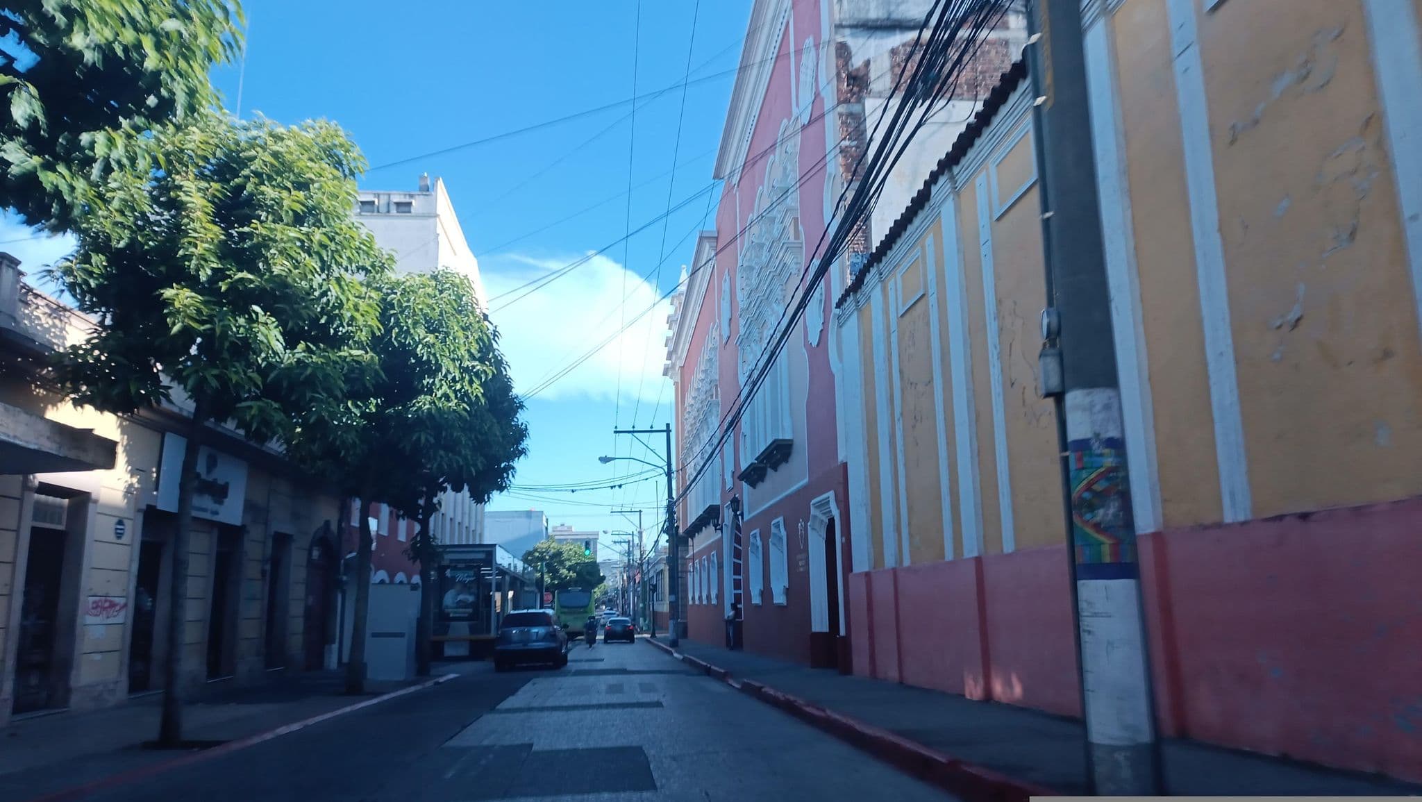 Street view near Maya Excelsior, Guatemala City — © josuepillajo (CC BY-SA · Mapillary)