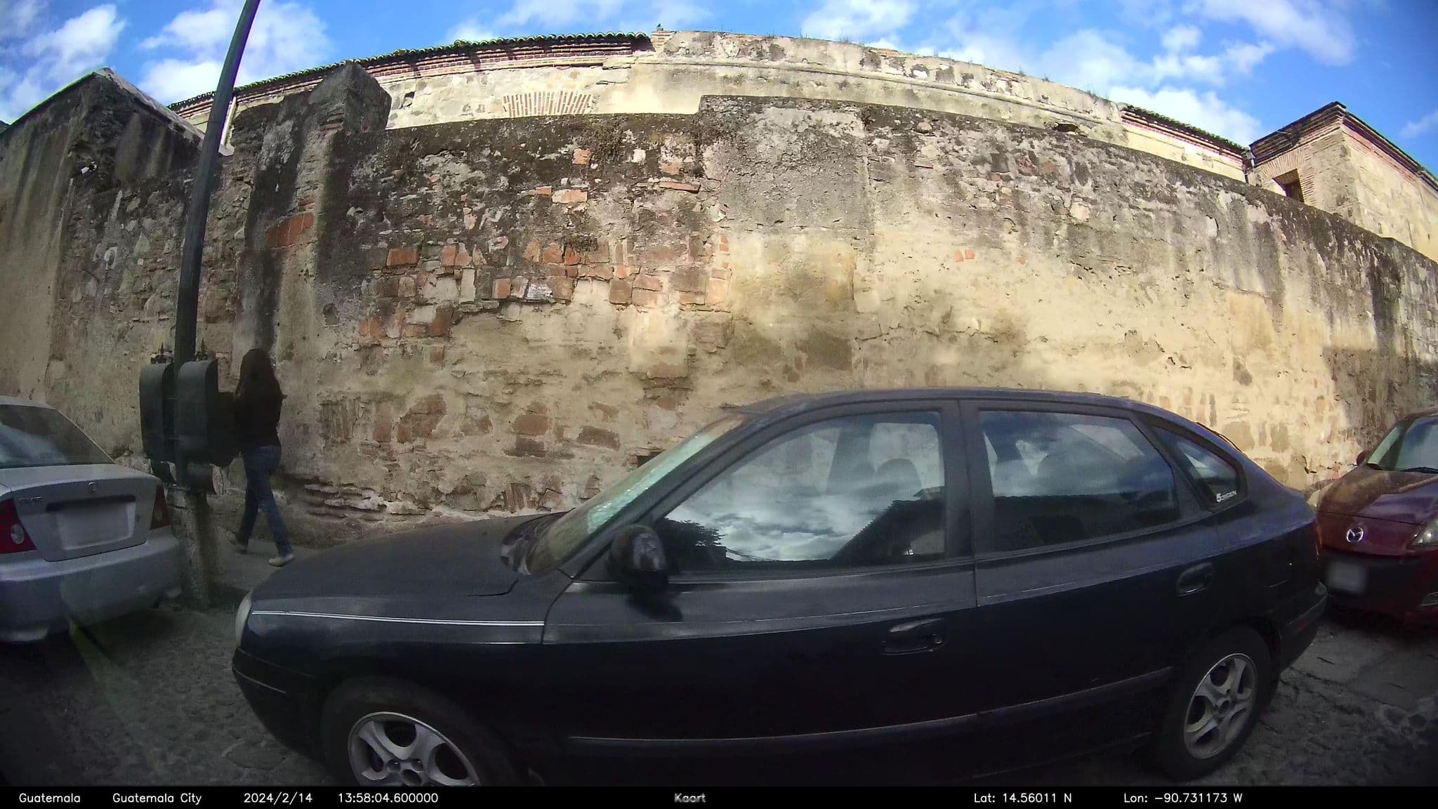 Street view near Casa Capuchinas, Antigua Guatemala — © kaart_1 (CC BY-SA · Mapillary)