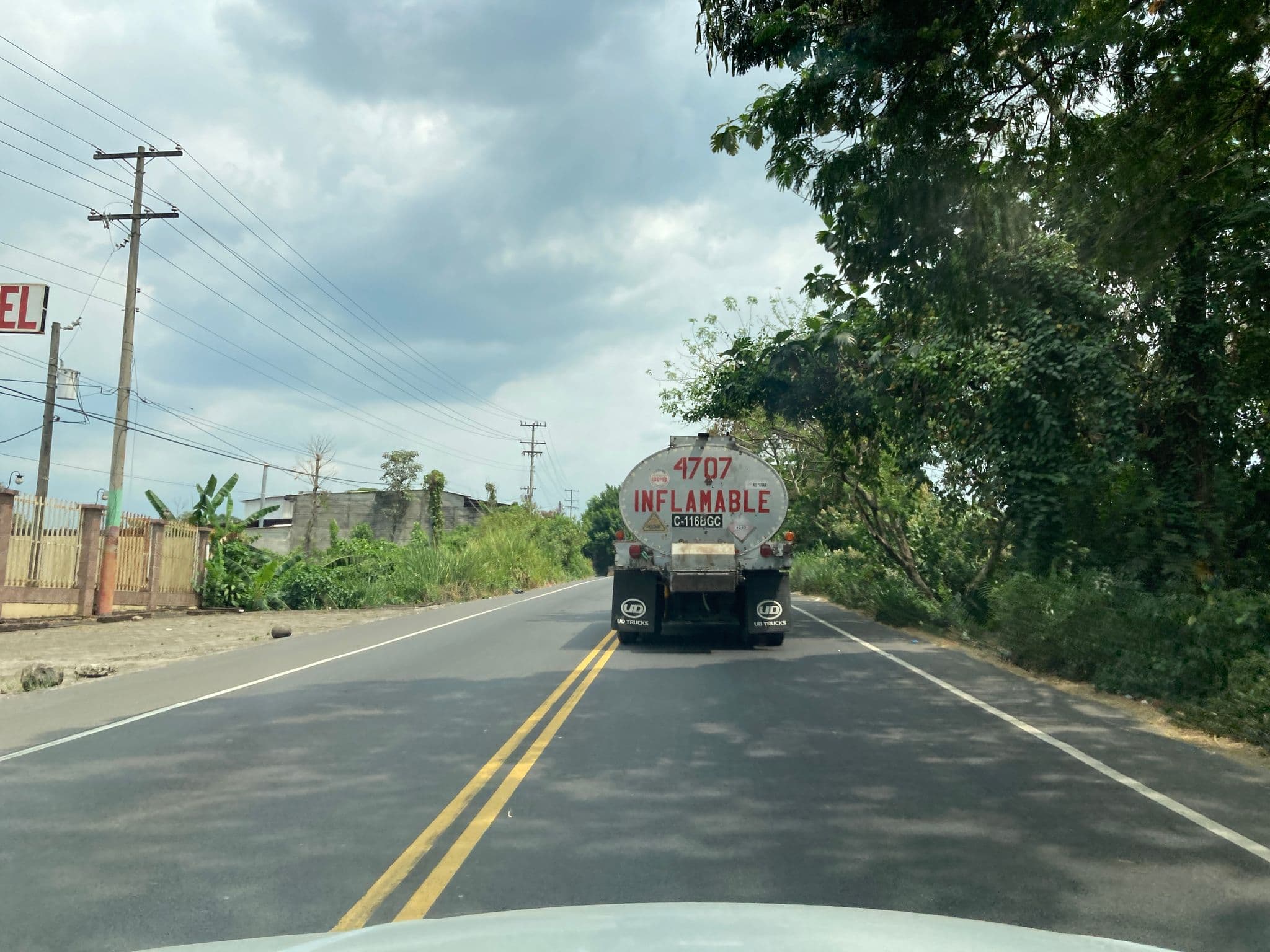 Street view near Hotel Bello Amanecer, Coatepeque — © jaas (CC BY-SA · Mapillary)