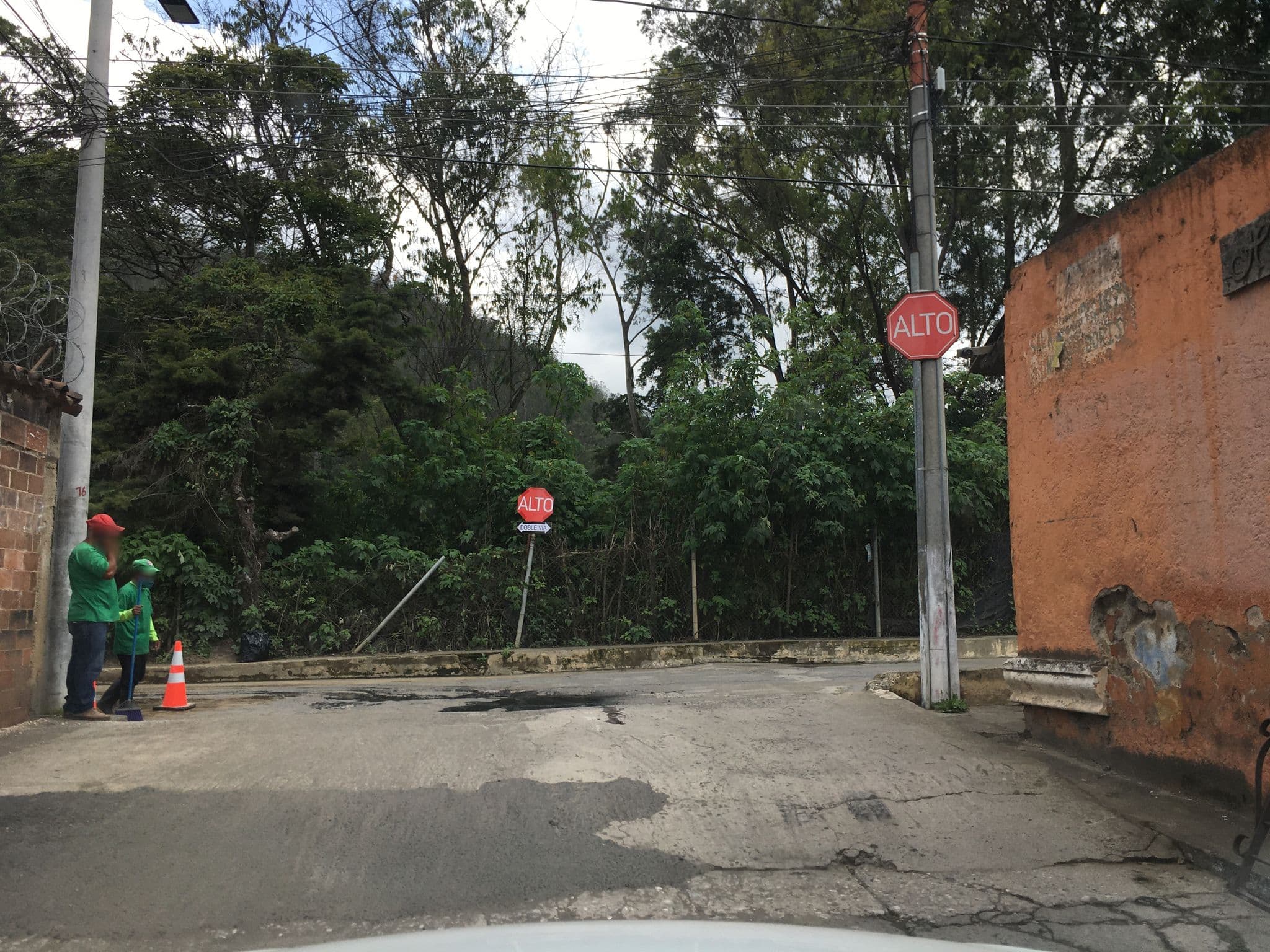 Street view near Ixkanul Antigua Hotel, Antigua Guatemala — © jaas (CC BY-SA · Mapillary)