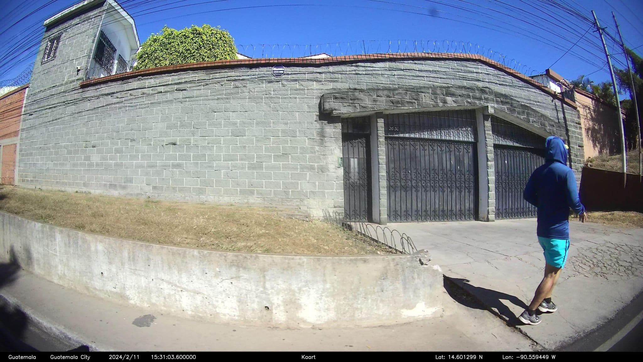 Street view near Hotel Caprizzo, Mixco — © kaart_3 (CC BY-SA · Mapillary)