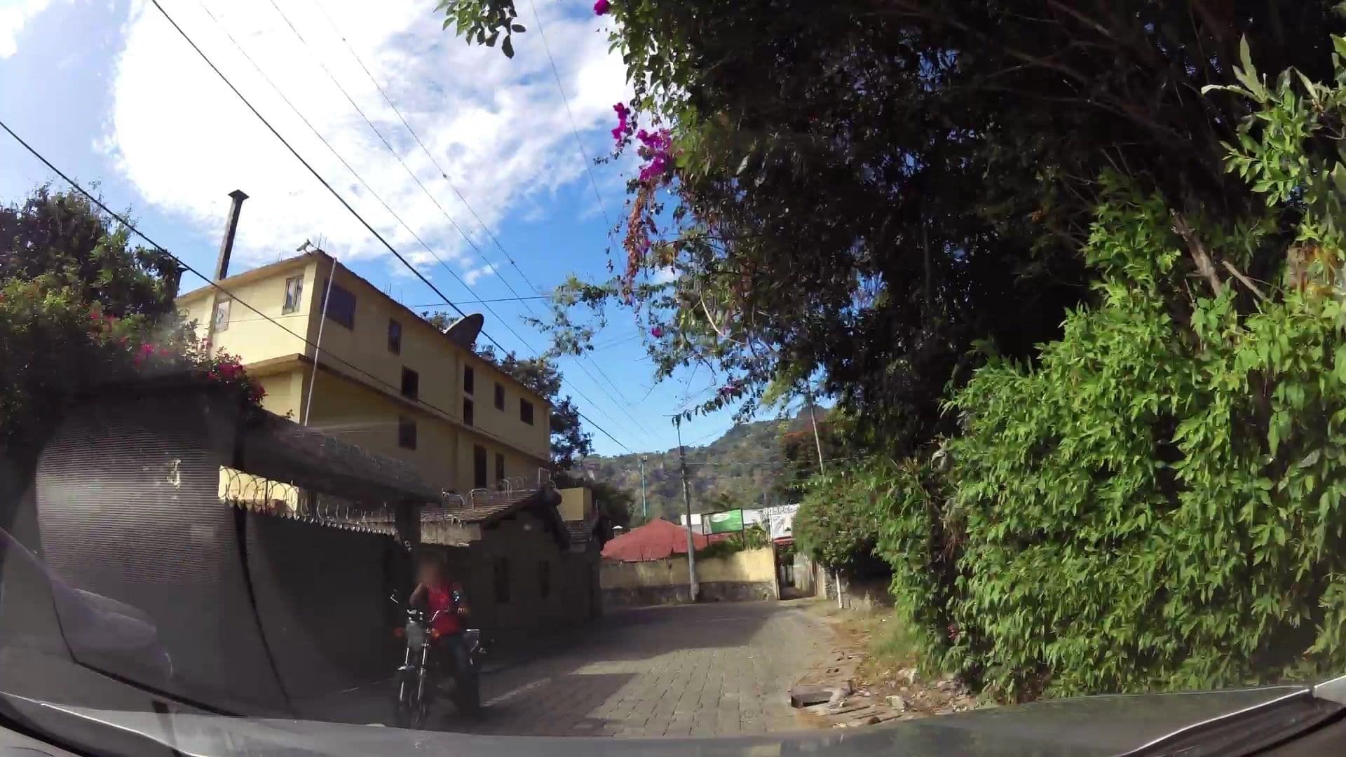 Street view near Blue Mayan Hotel, Cafe & Bar, Panajachel — © kaartcam (CC BY-SA · Mapillary)