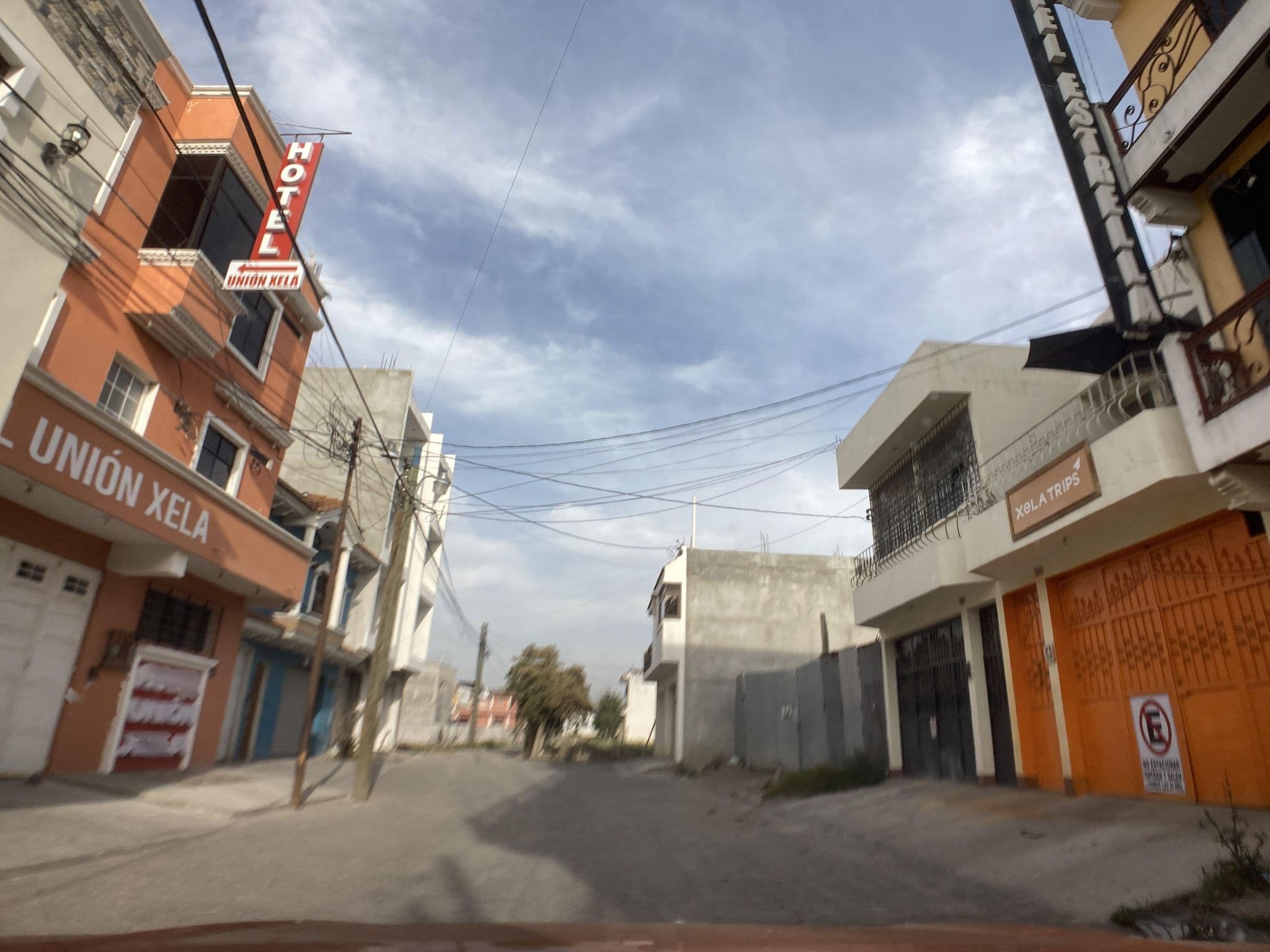 Street view near Hotel La Estrella, Quetzaltenango — © jaas (CC BY-SA · Mapillary)