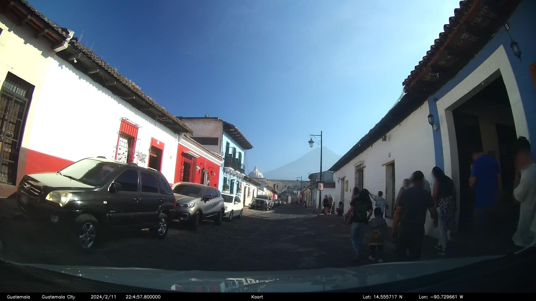 Street view near El Hostal, Antigua Guatemala — © kaart_2 (CC BY-SA · Mapillary)