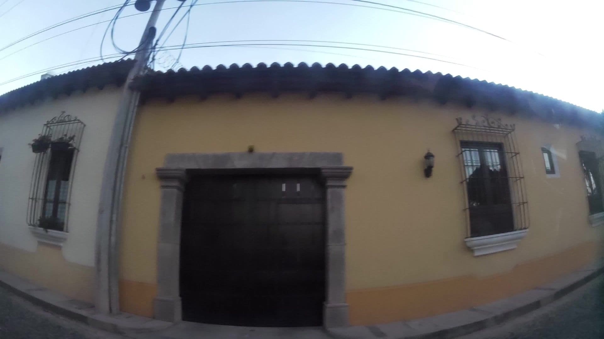 Street view near Charloo Hotels, Antigua Guatemala — © kaartcam (CC BY-SA · Mapillary)