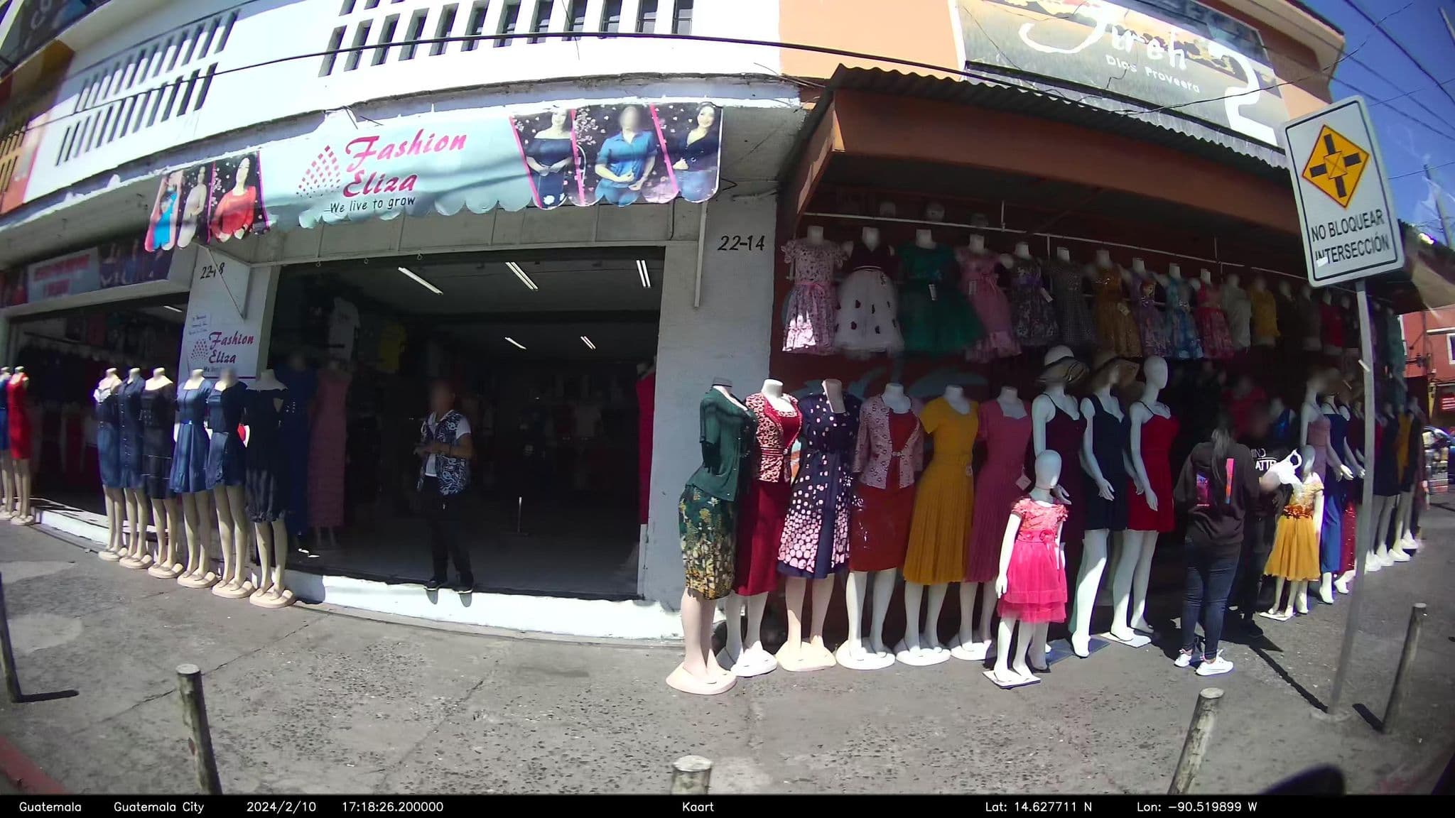 Street view near Hospedaje El Quijote, Guatemala City — © kaart_2 (CC BY-SA · Mapillary)