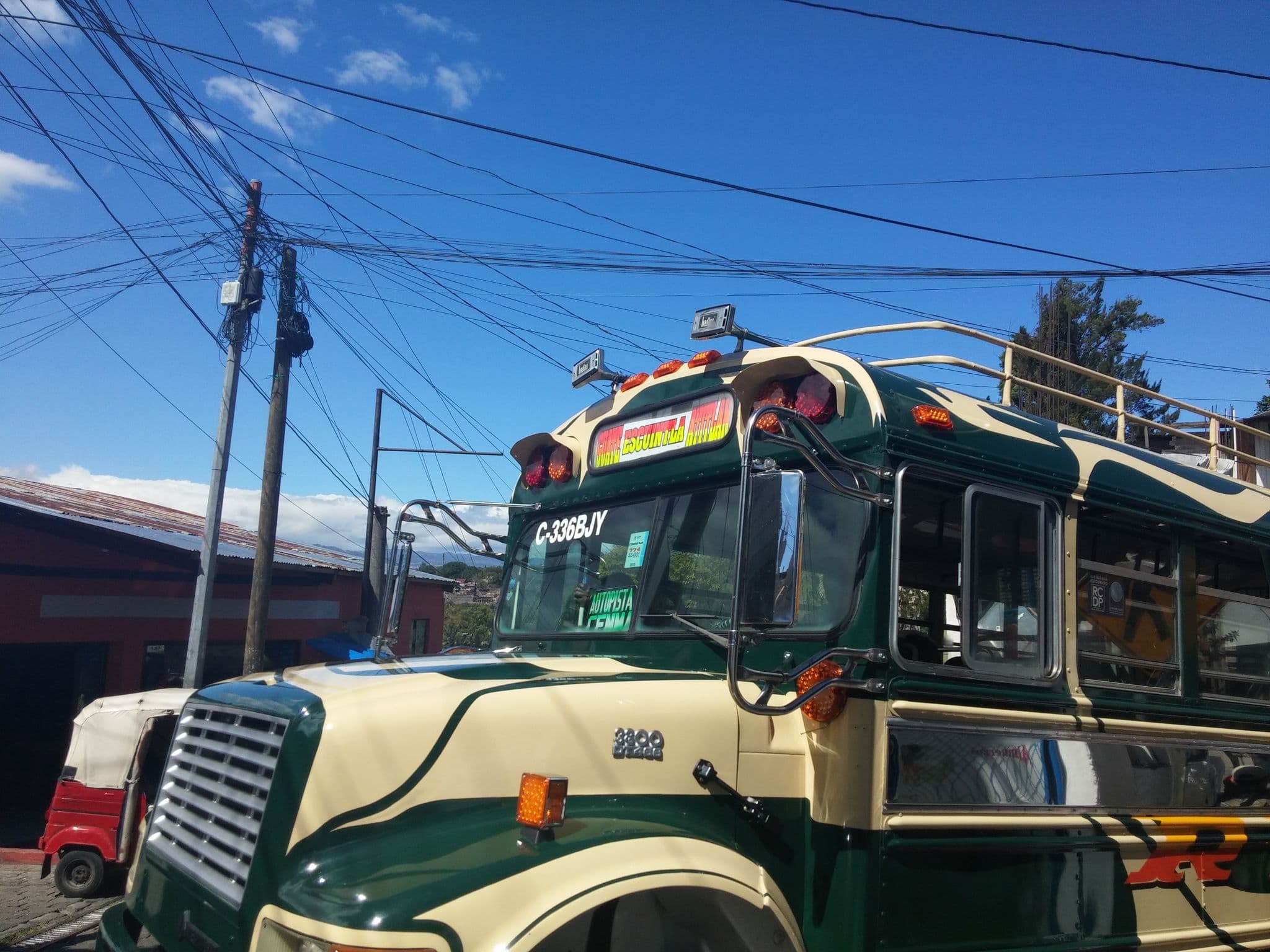 Street view near Hotel Ratzan, Santiago Atitlán — © elotrojames (CC BY-SA · Mapillary)