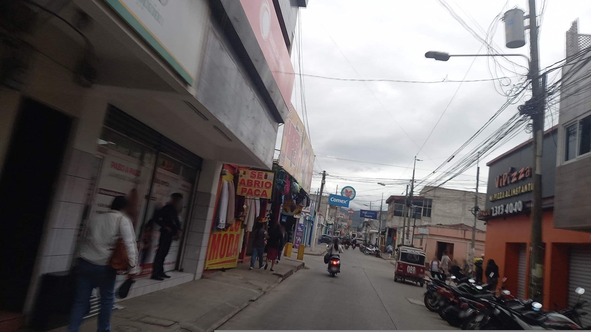 Street view near Hotel Casa Real, Jalapa — © ing_telefono_3 (CC BY-SA · Mapillary)