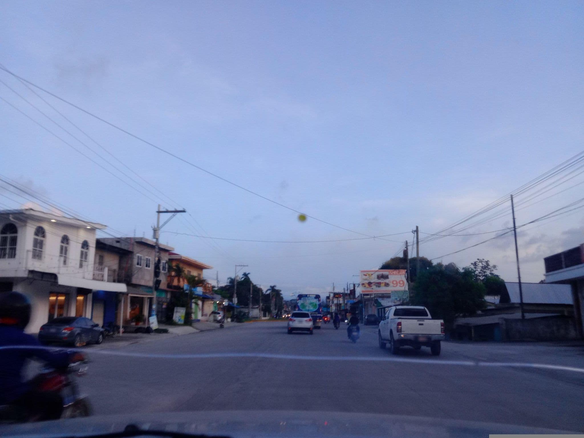 Street view near Hotel Palma real, Puerto Barrios — © ingetelca_telefono_6 (CC BY-SA · Mapillary)