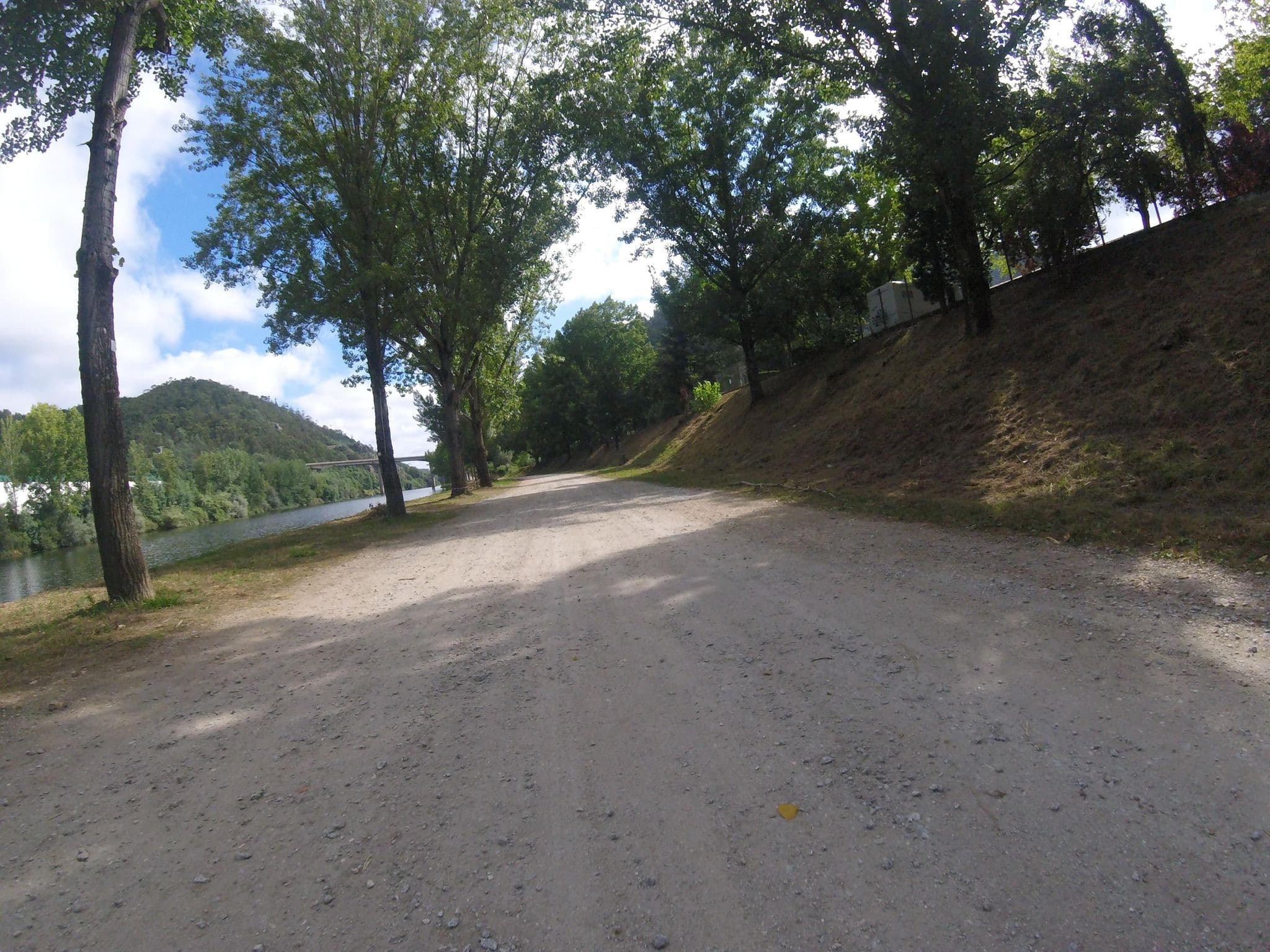 Street view near Penacova, Penacova — © luismbo (CC BY-SA · Mapillary)