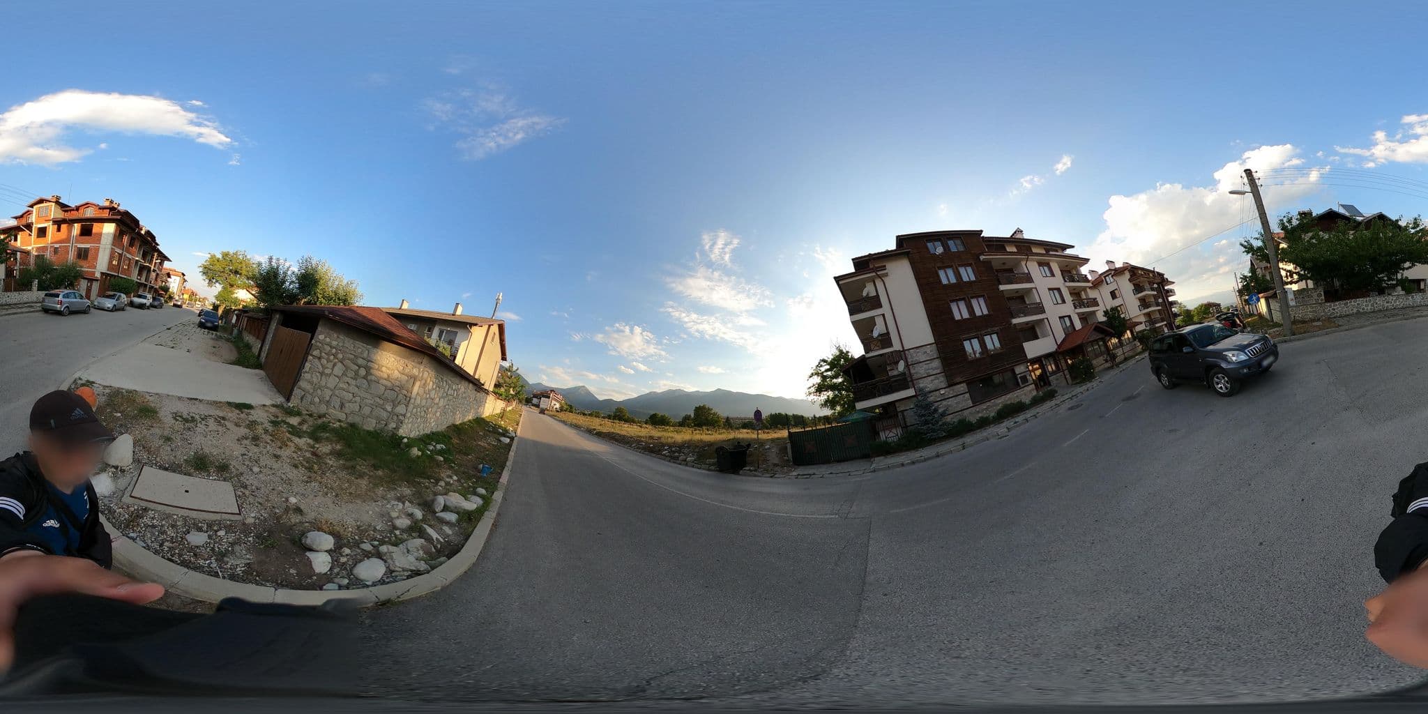 Street view near Apartamentot, Bansko — © alexanderbtodorov (CC BY-SA · Mapillary)
