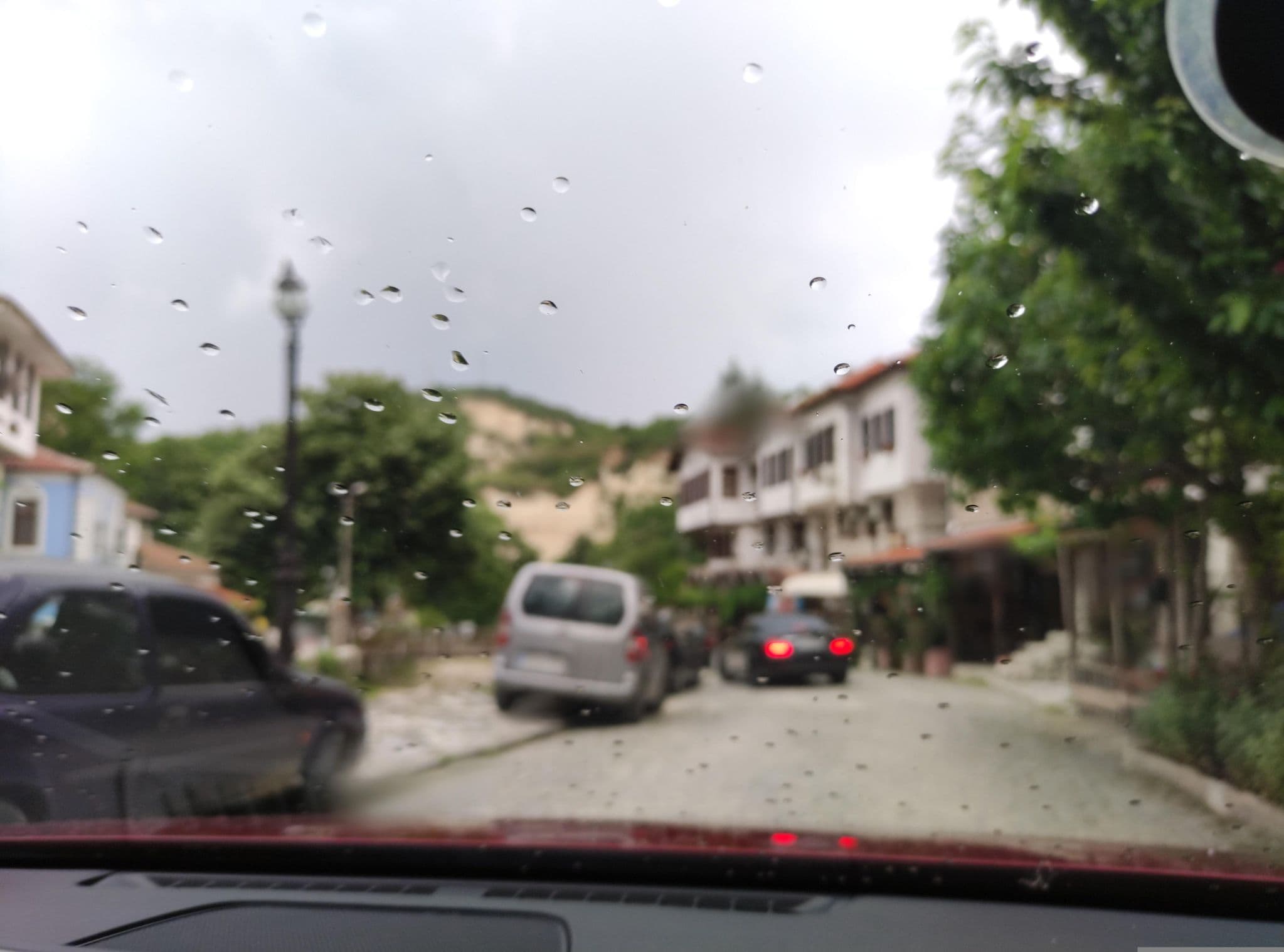Street view near Комитова Къща, Polenitsa — © neau (CC BY-SA · Mapillary)