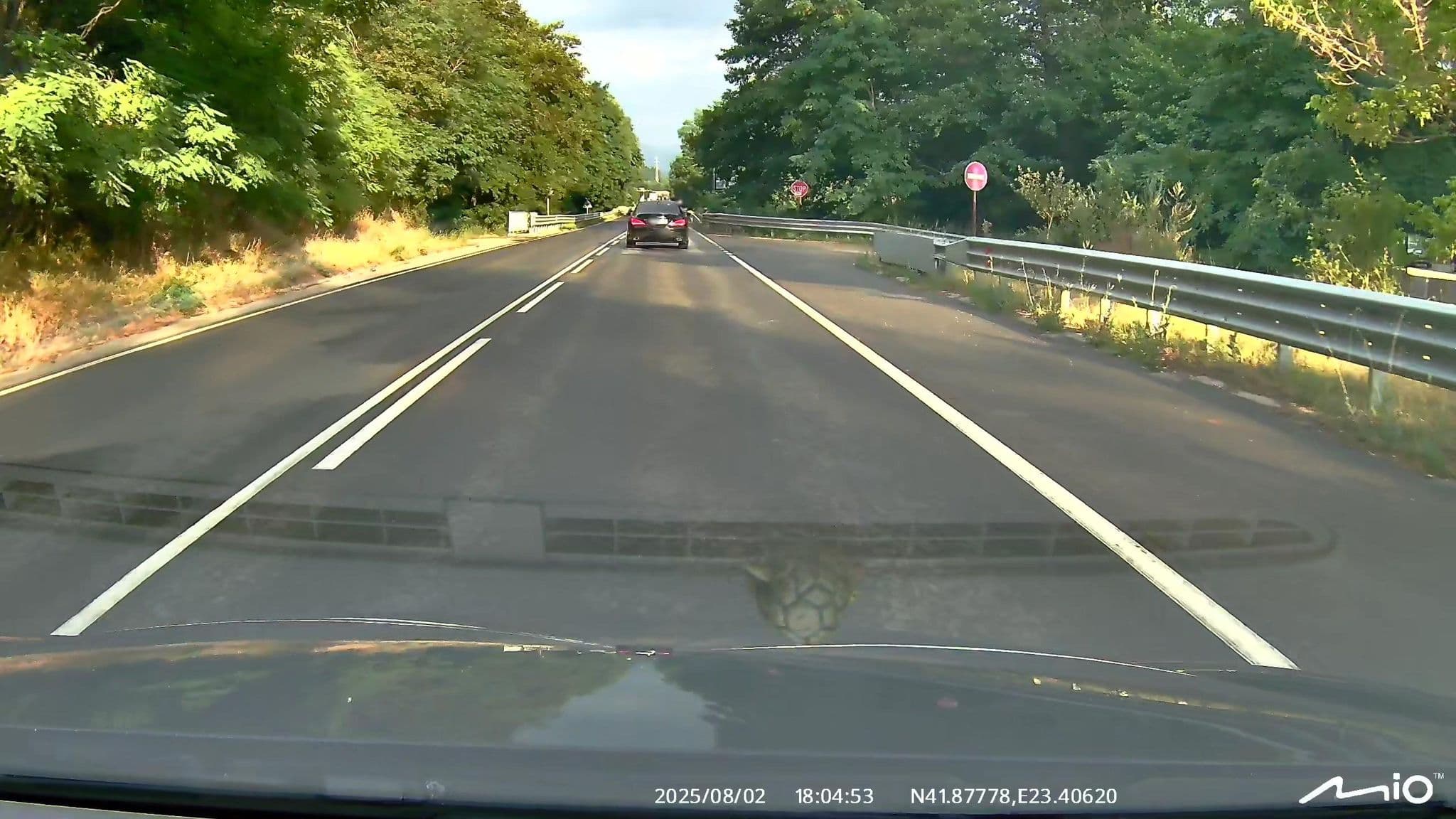 Street view near Хотел Две Реки, Razlog — © puky (CC BY-SA · Mapillary)
