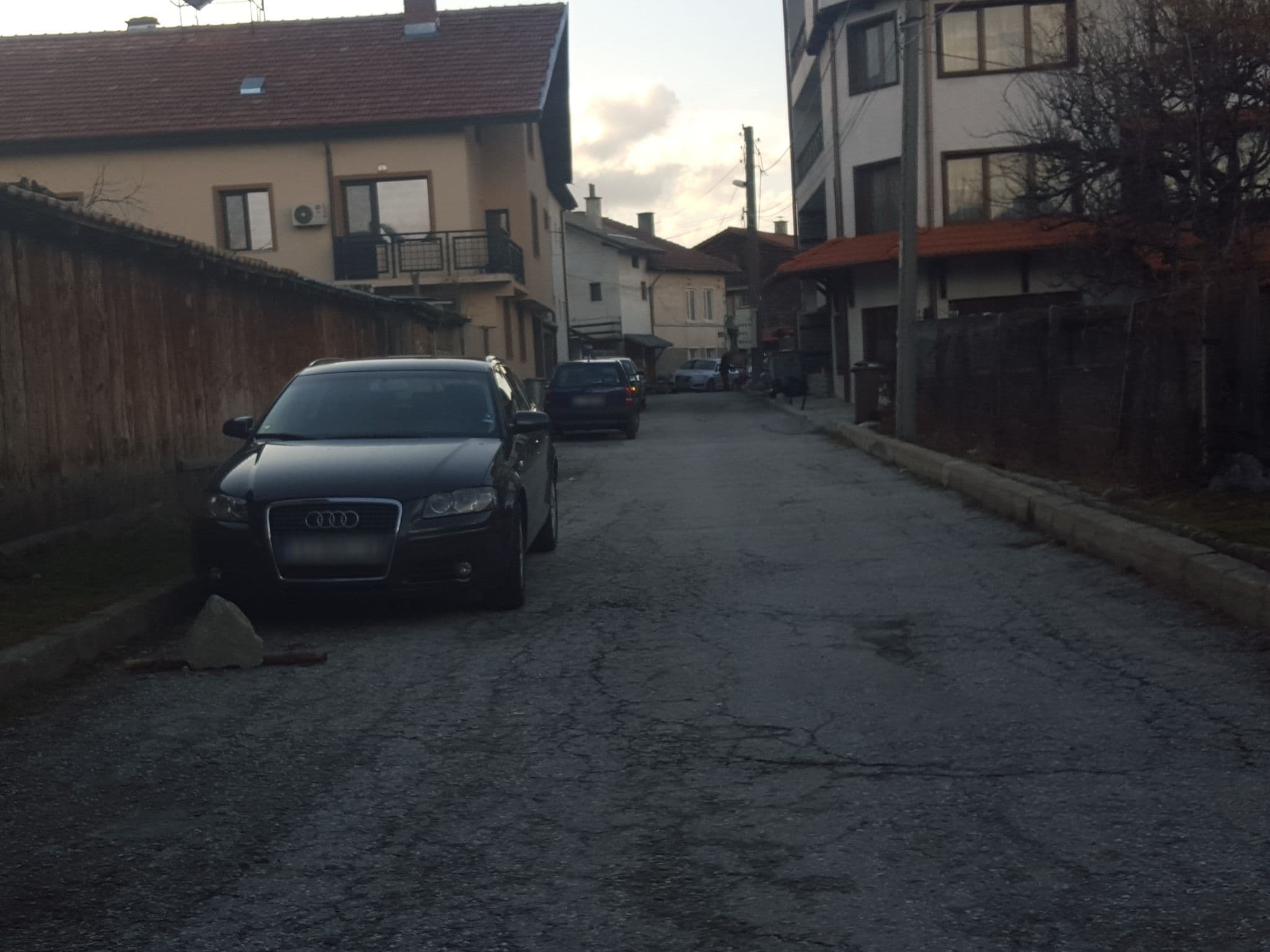 Street view near Kalaydjieva kashta, Bansko — © edloach (CC BY-SA · Mapillary)