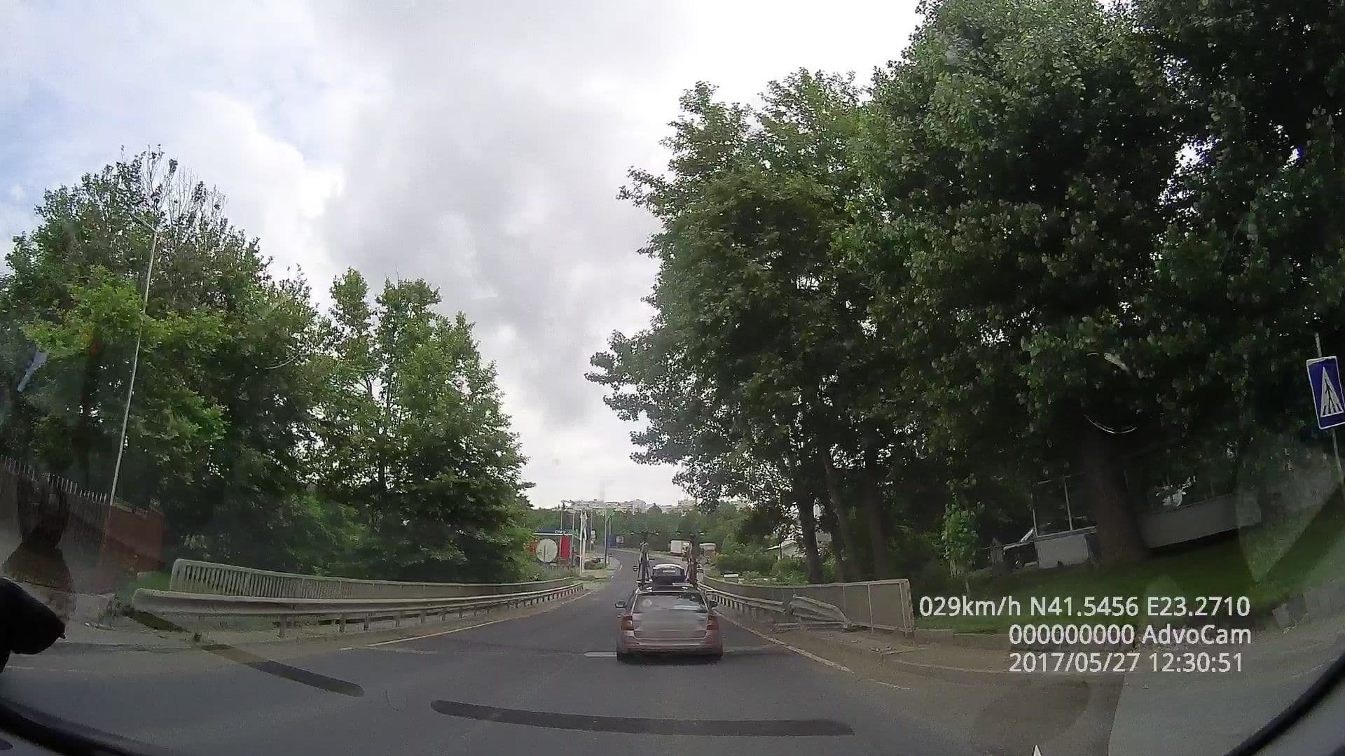 Street view near Motel Eros, Sandanski — © tavi (CC BY-SA · Mapillary)